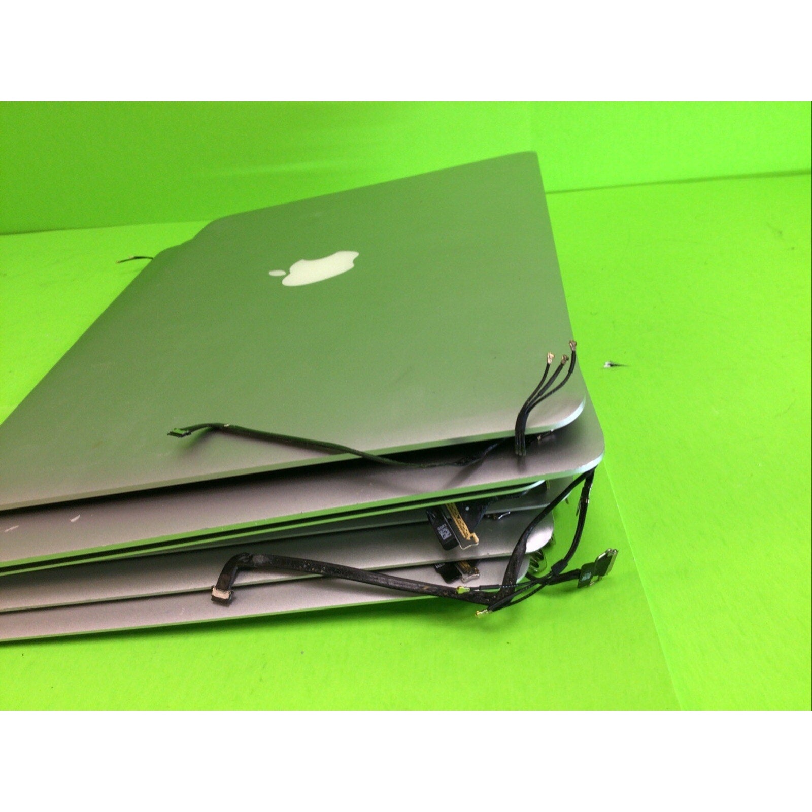 Lot of 6 MacBook Screens FOR PARTS GOLD RECOVERY or RARE EARTH RECOVERY