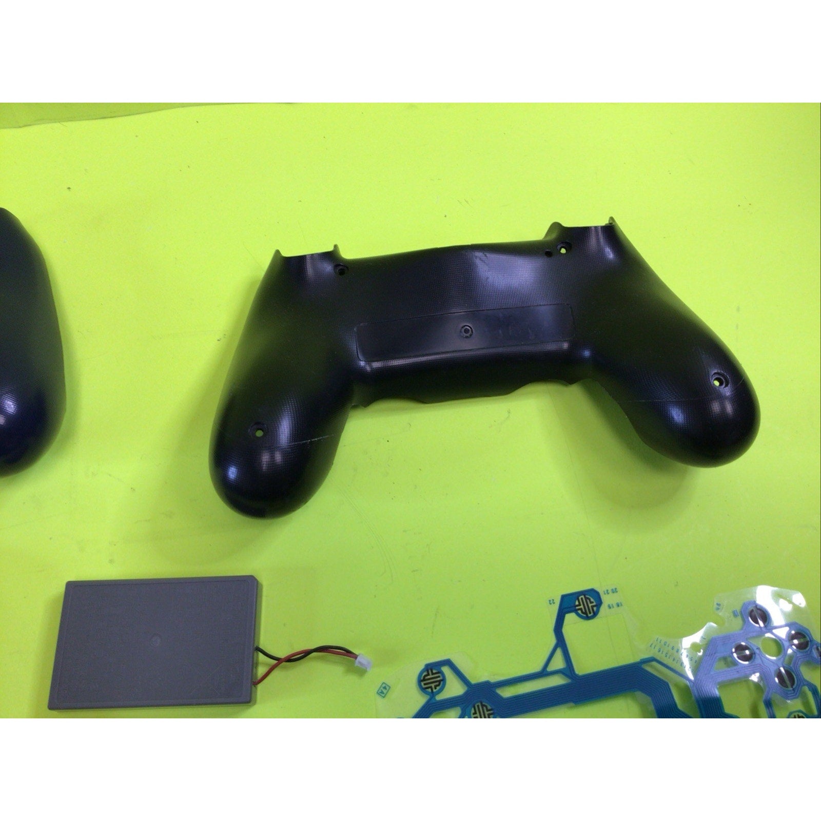 Sony PlayStation 4 Controller Boneyard Lot