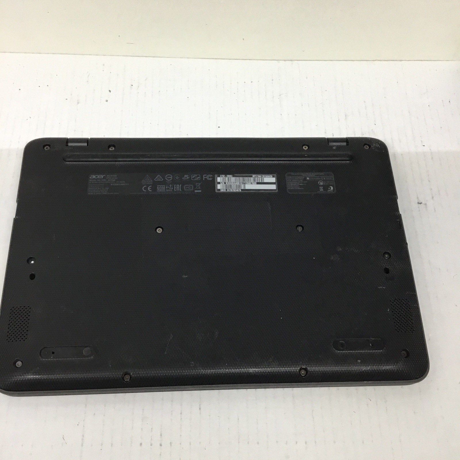 For Parts Acer Chromebook 11 C732-C6WU 11.6" Intel Celeron N3350 READ DESC