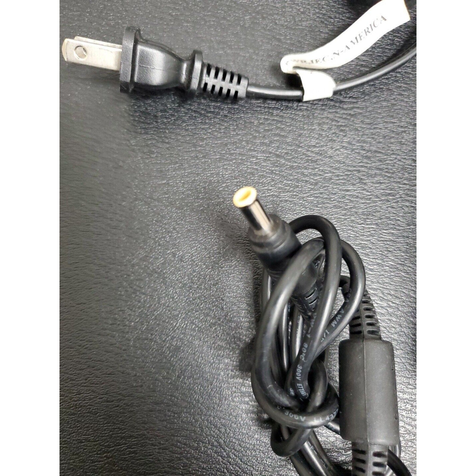 AC Adapter For ASUS PA-1900-04 PA-1900-05 PA-1900-24 PA-1900-36 PA-1900-36AS