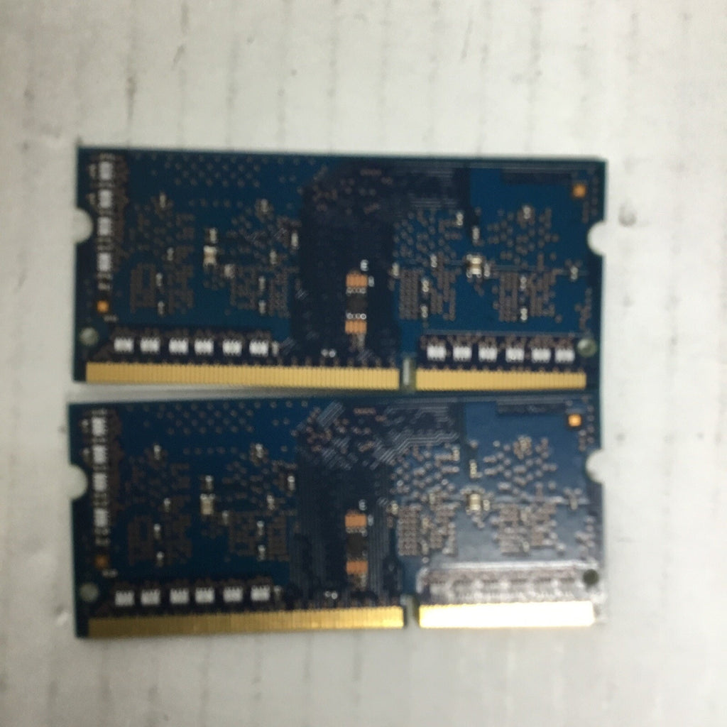 Hynix DDR3 2 GB Kit 2x1GB SO-DIMM 1333 MHz DDR3 SDRAM Memory (HMT312S6BFR6C-H9)