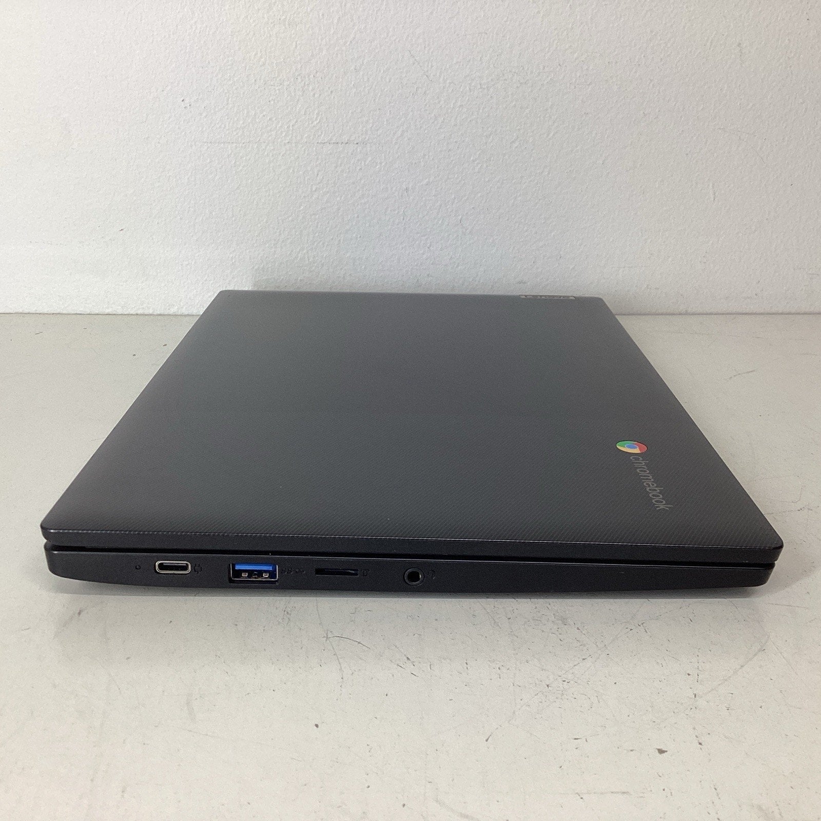 Lenovo IdeaPad 3 CB 11IGL05 11.6" HD Celeron N4020 1.1GHz Intel UHD Chromebook