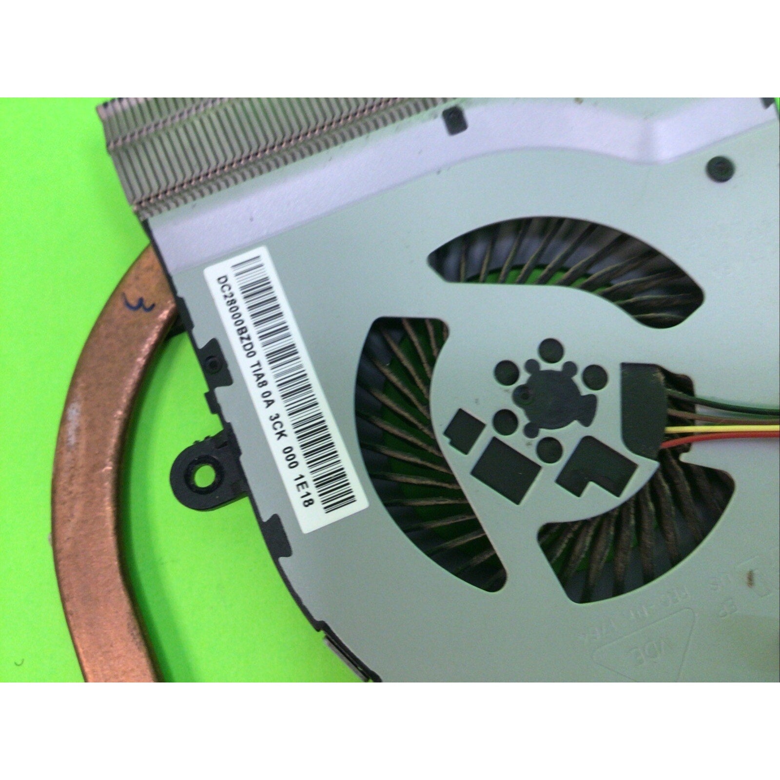 DC28000BZD0 AT0ZZ0040R0 GENUINE LENOVO FAN AND HEATSINK S415 TOUCH
