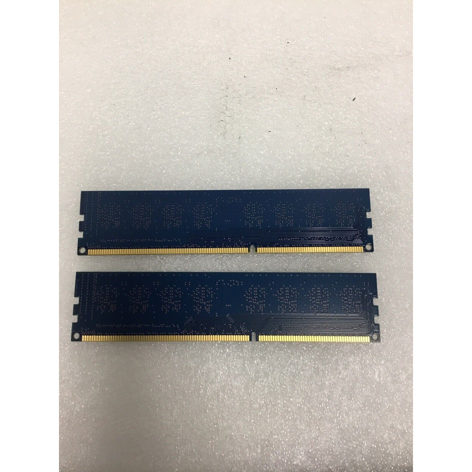 SK Hynix 8GB Kit ( 4GB x 2 ) 1Rx8 PC3L-12800U DDR3L 1600 Desktop Memory