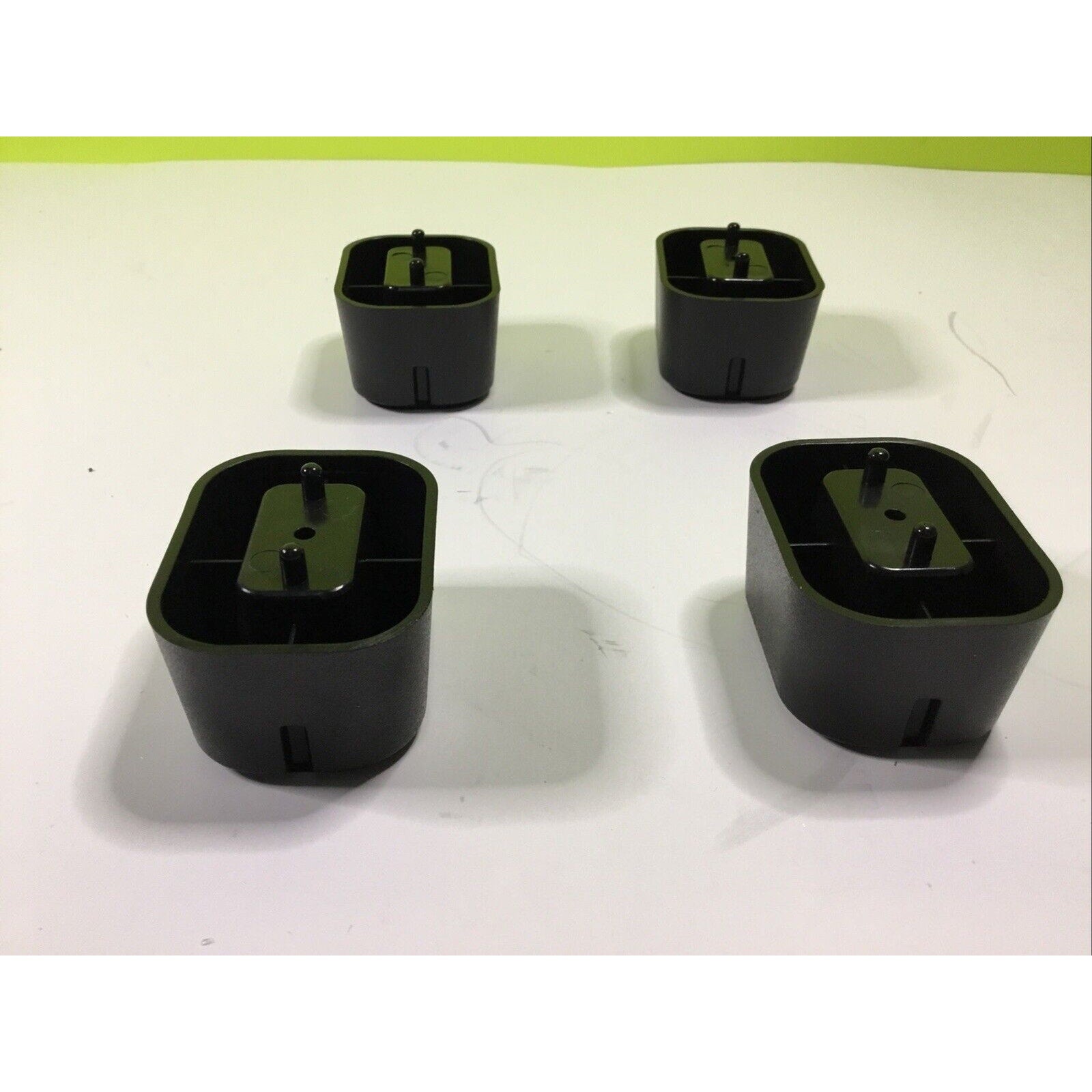 4x O-D Foot Stand ThermalTake Core W200 Series