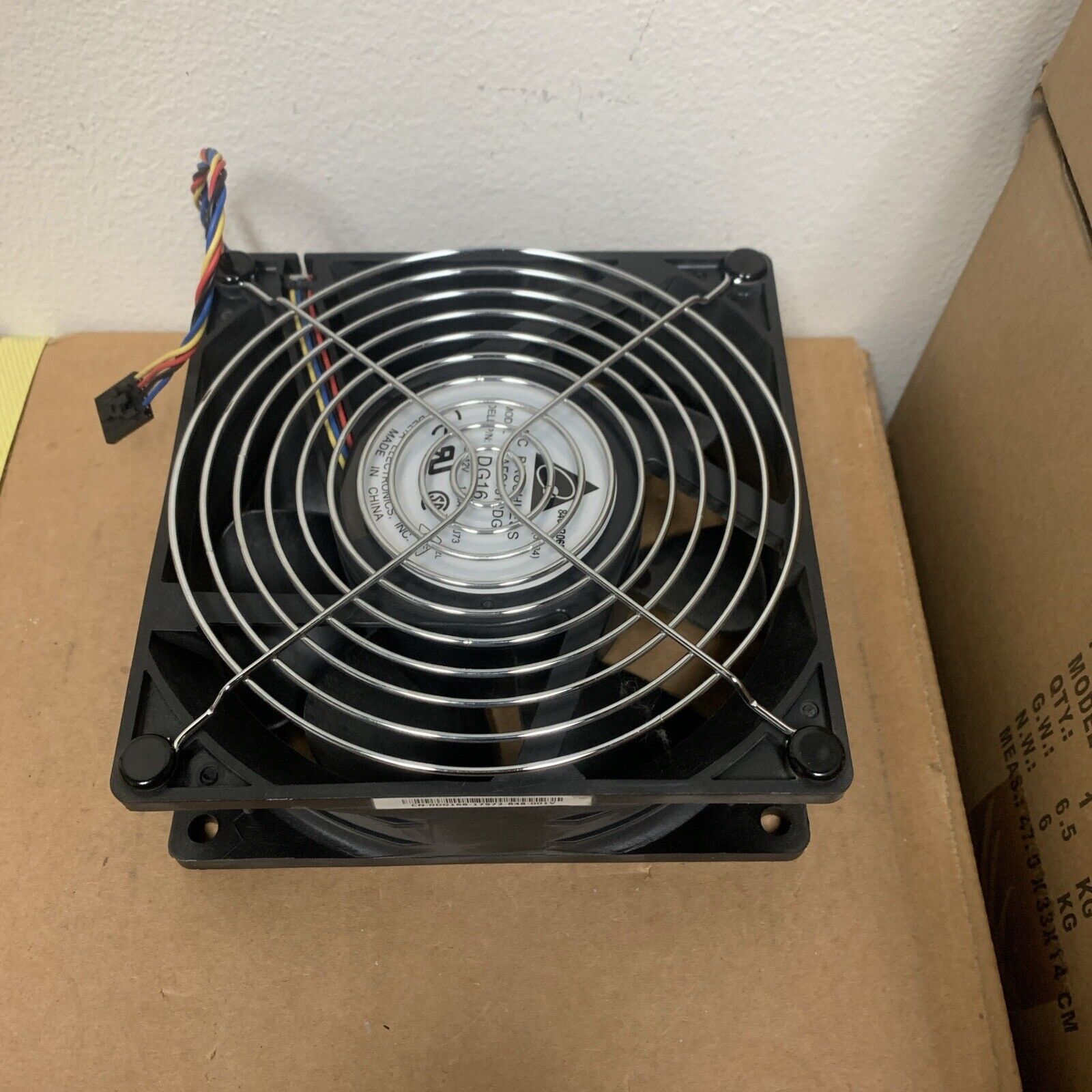 DELTA AFC1512DG Axial Fan DC 12V 150x150x50MM 4-Pin Server Cooling Fan - DG168