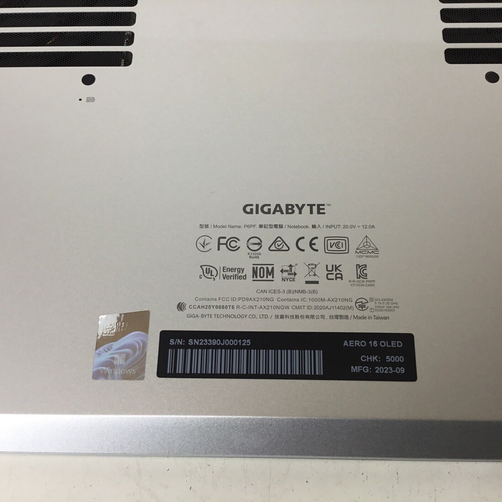 Gigabyte AERO 16 OLED Gaming Laptop i9-13900H 32GB RAM 1TB SSD RTX 4070