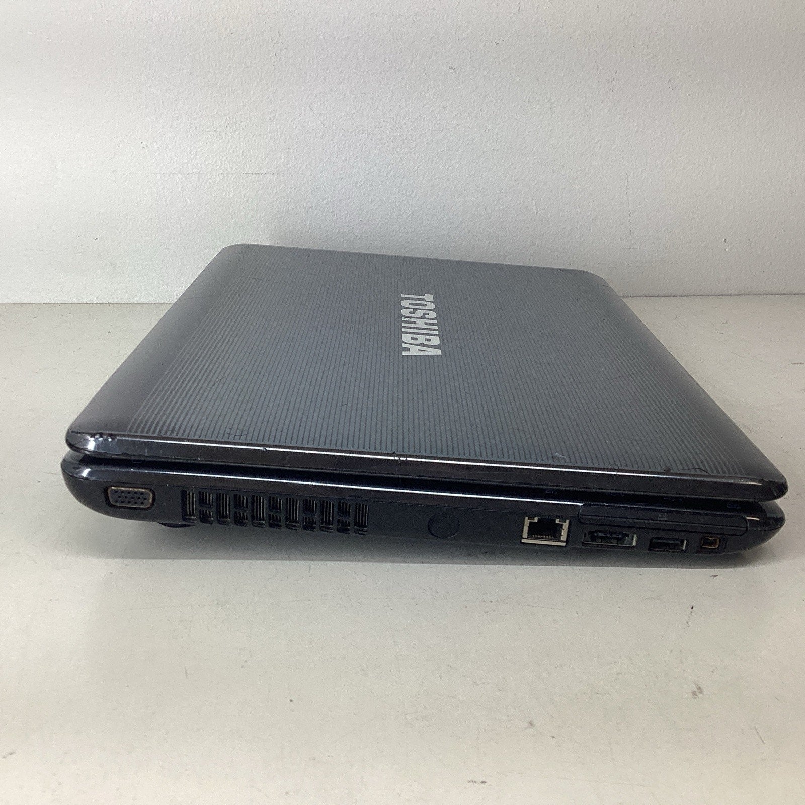 Toshiba Satellite A305-S6905 15" Laptop Intel Core 2 Duo 3GB RAM 320GB HDD-Parts