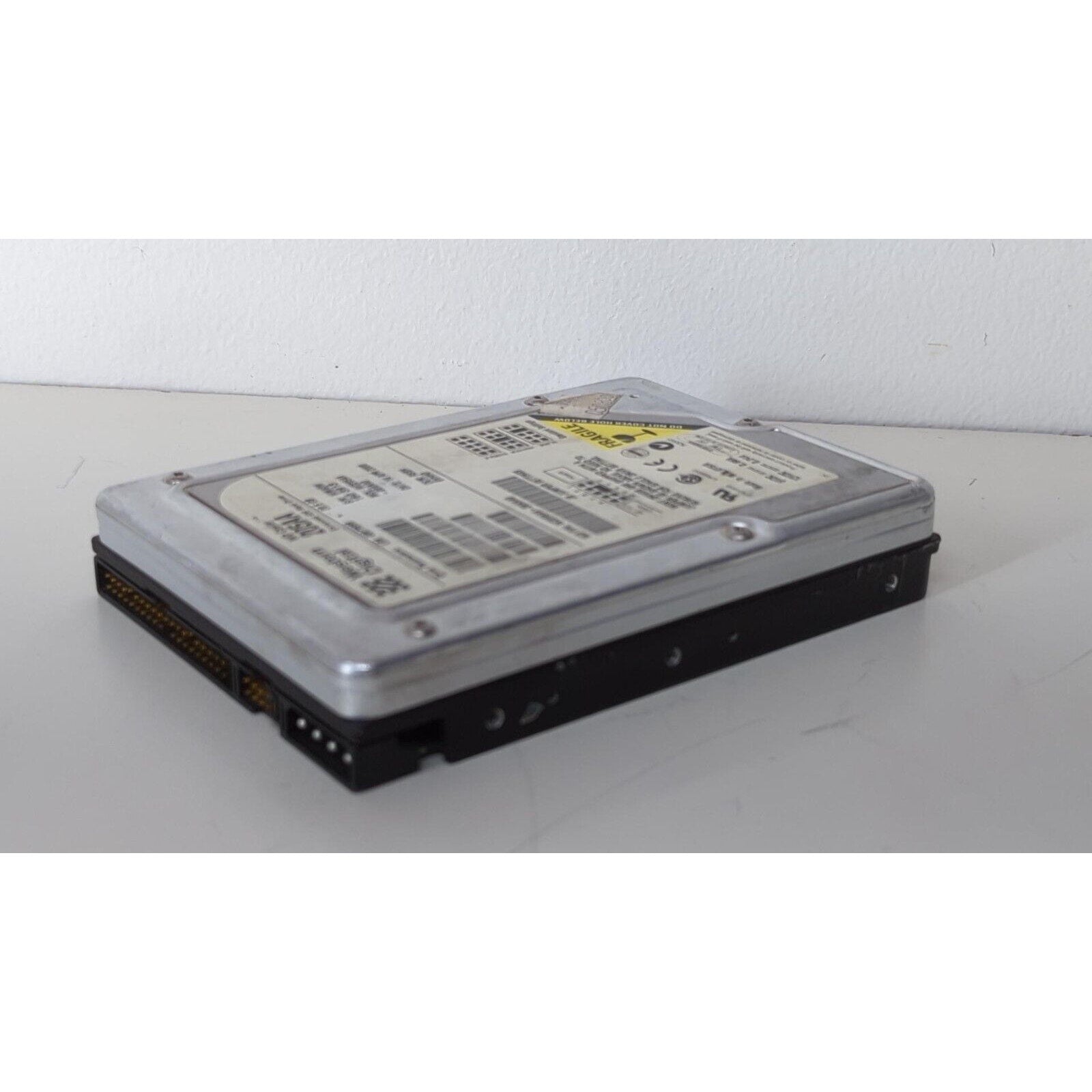 FOR PARTS - Western Digital Caviar 205AA 3.5" IDE HDD - WD205AA-00ANA0