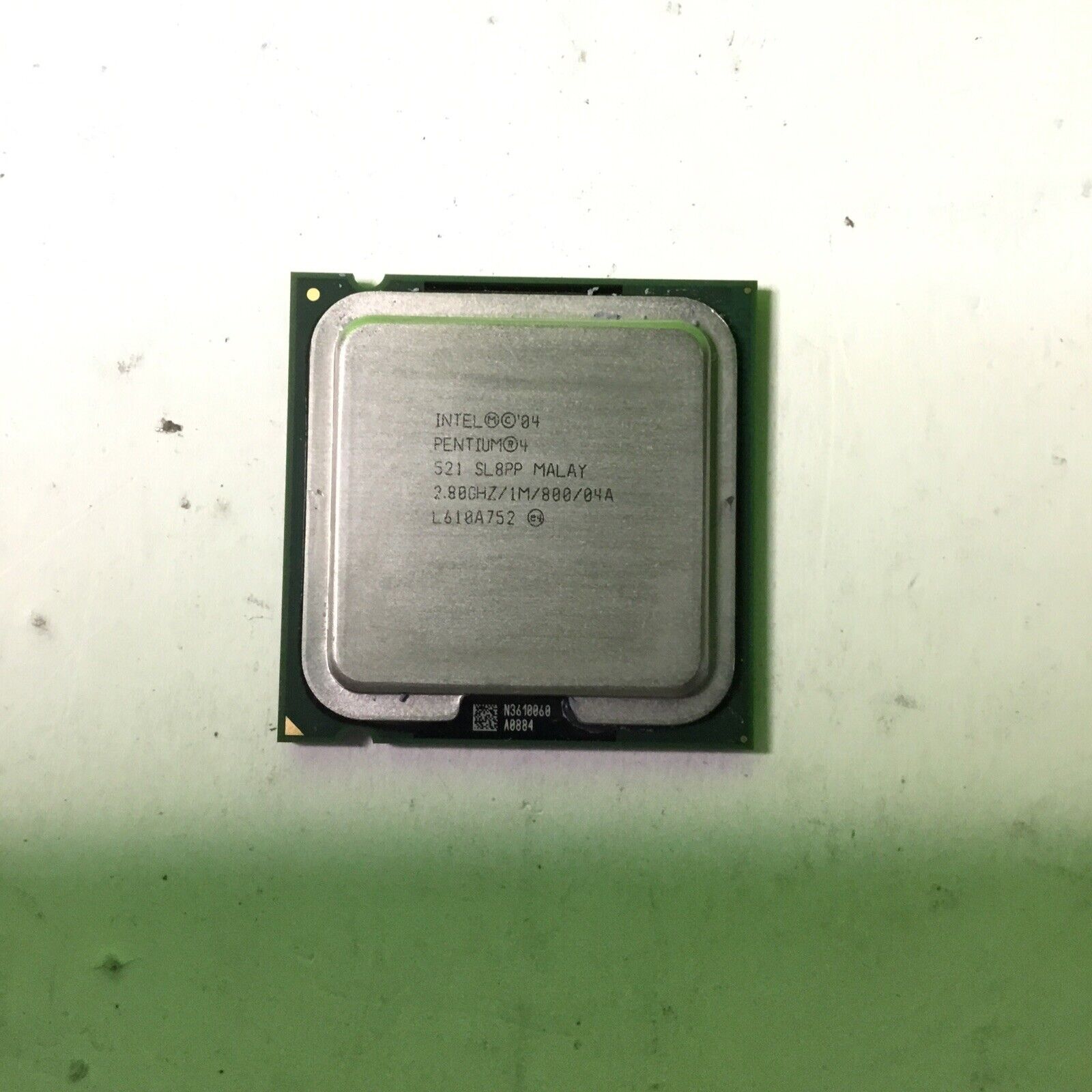 Intel Pentium 4 521 - SL8PP - 2.80 Ghz - 1M Cache - 800 Mhz - LGA-775