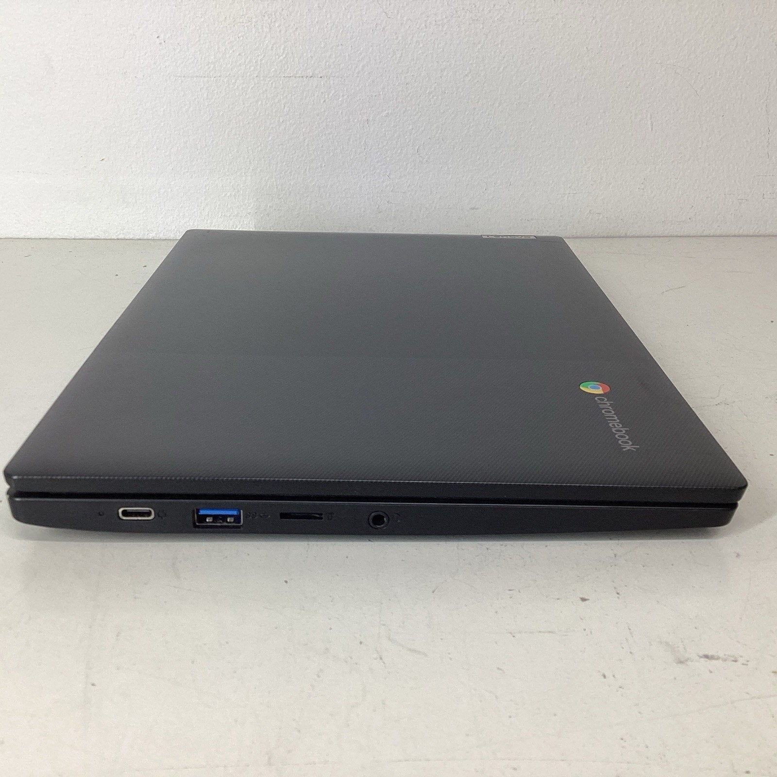 Lenovo IdeaPad 3 CB 11IGL05 11.6" HD Celeron N4020 1.1GHz Intel UHD Chromebook