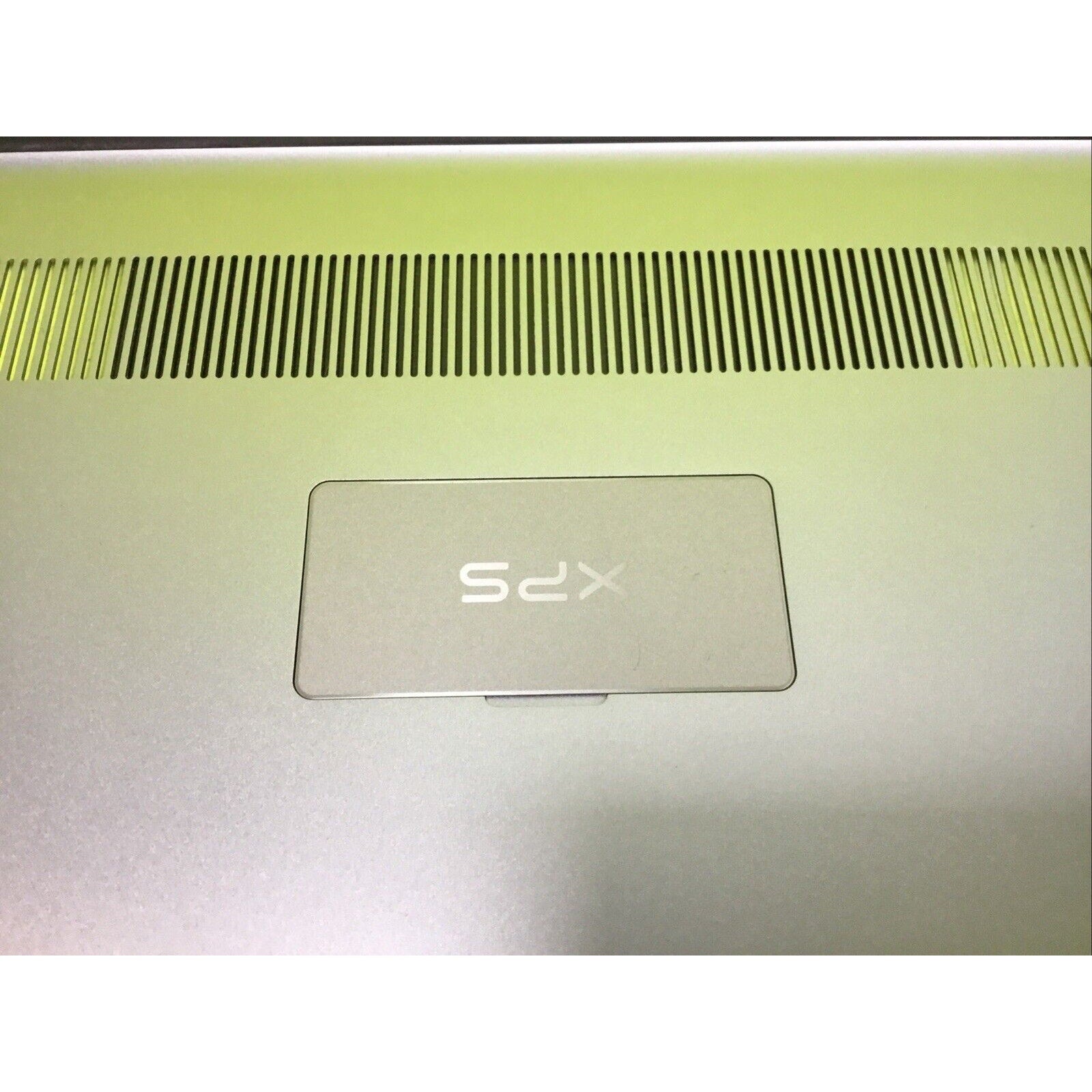 OEM Dell Precision 15" ( 5520 ) Bottom Base Metal Cover Assembly HUC29 YHD18