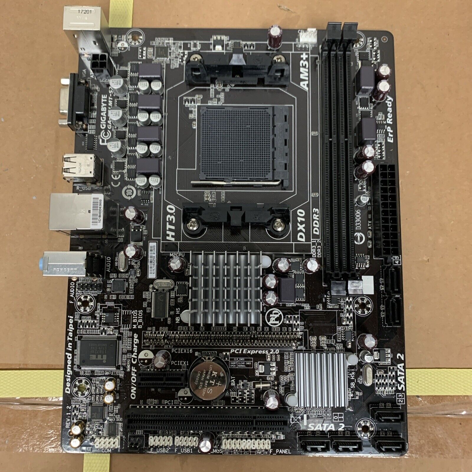 Gigabyte GA-78LMT-S2 760G Micro-ATX AM3+ Desktop Motherboard - BROKEN! FOR PARTS