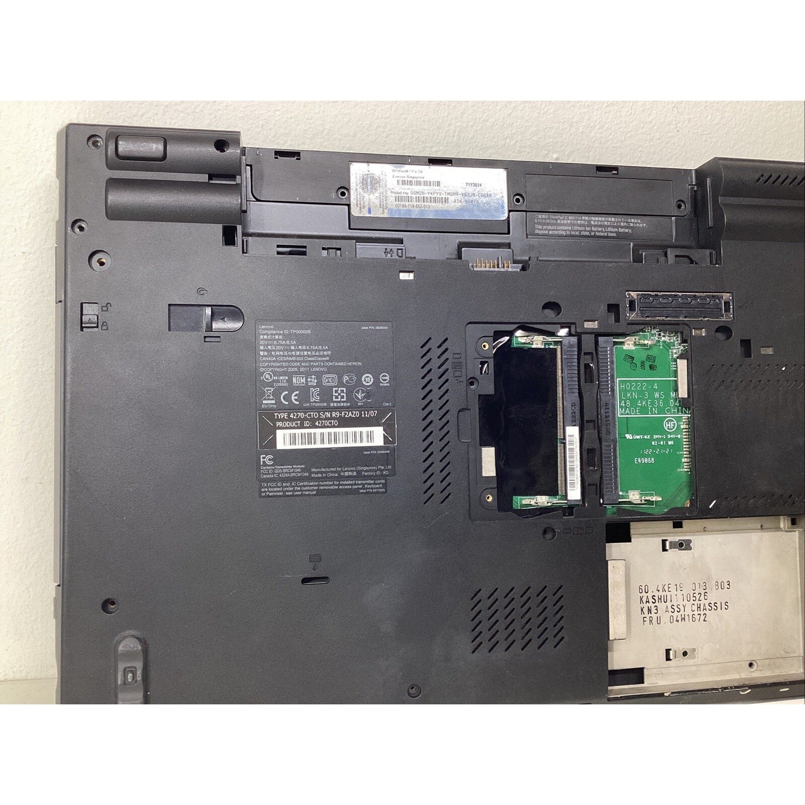 Lenovo Thinkpad W520 4270-CTO Laptop 8GB RAM 750GB - For Parts