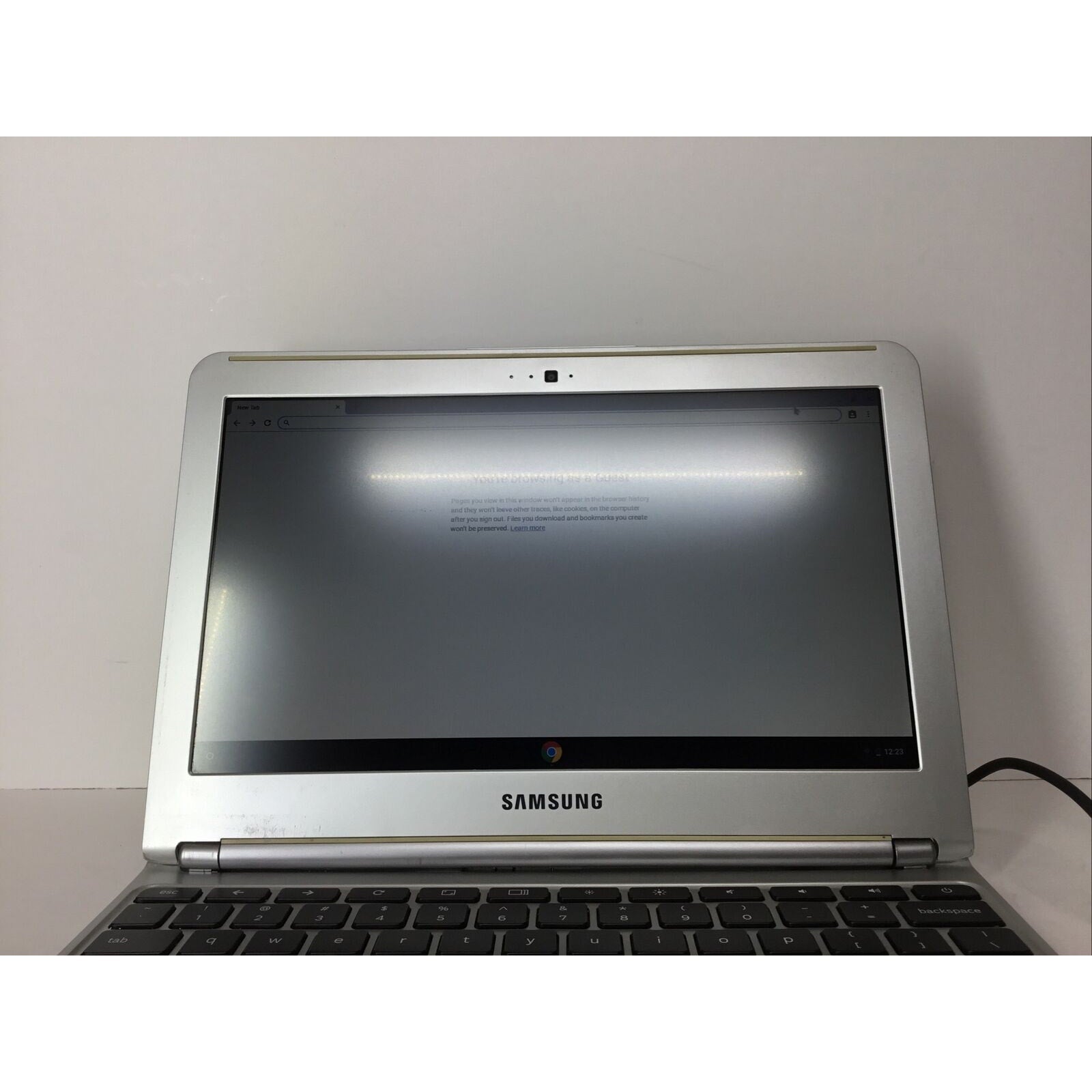 READ - Samsung Chromebook 11.6" - Exynos 5, 2GB RAM, 16GB SSD (XE303C12-A01US)