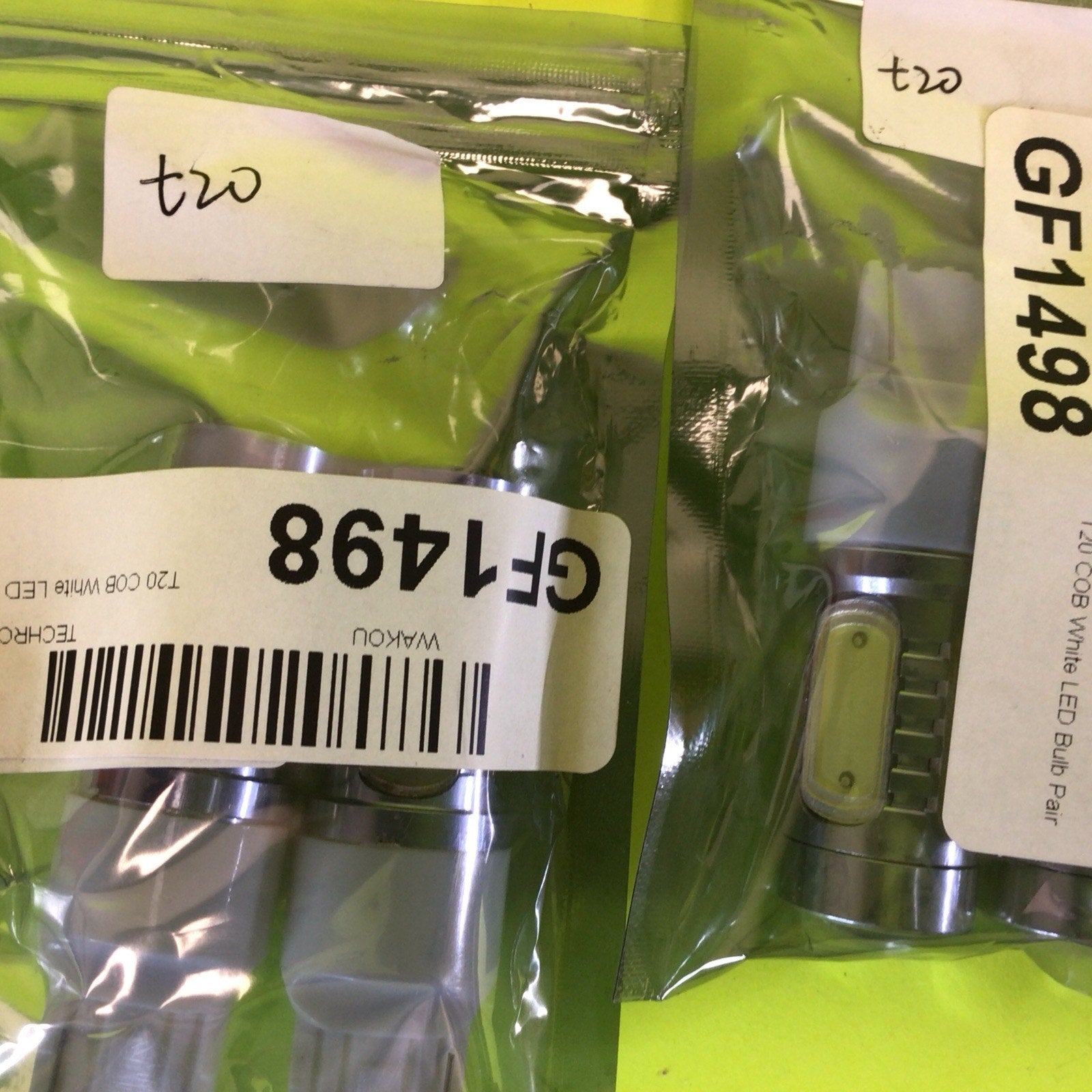 4 Pack of T20 COB White LED Bulb Pair