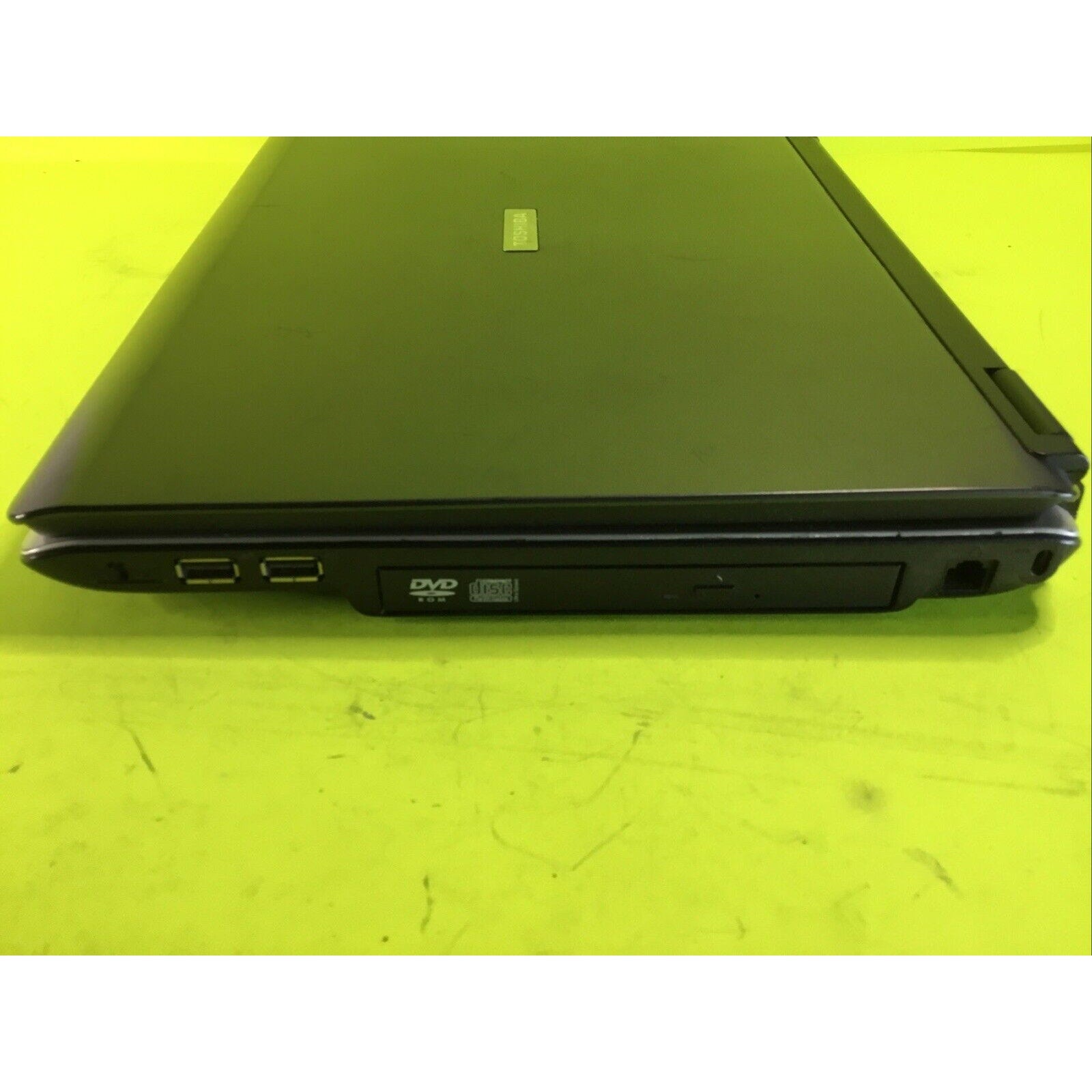 Toshiba Laptop Satellite A105-S2141 FOR PARTS REPAIR or RECYCLE