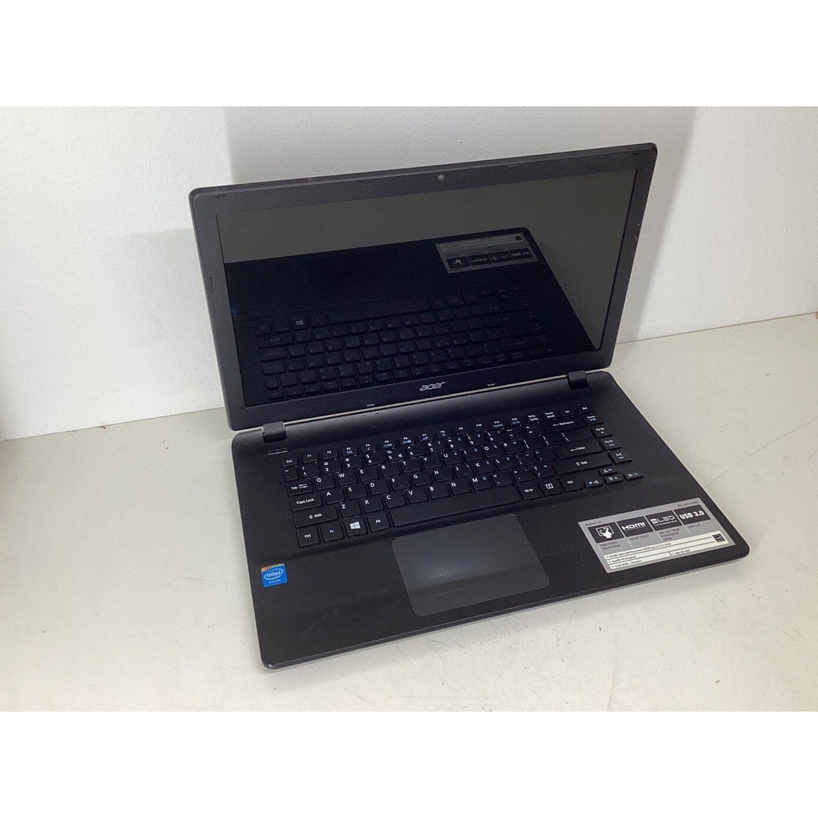 Acer Aspire E 15 E51-511- C590 Intel Celeron N2830 No HDD - For Parts