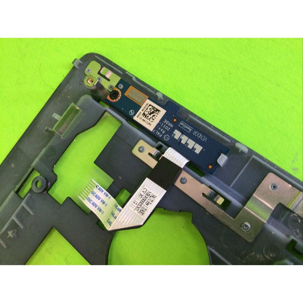 Dell Latitude E6320 Palmrest Touchpad Assembly 0P7GPY P7GPY