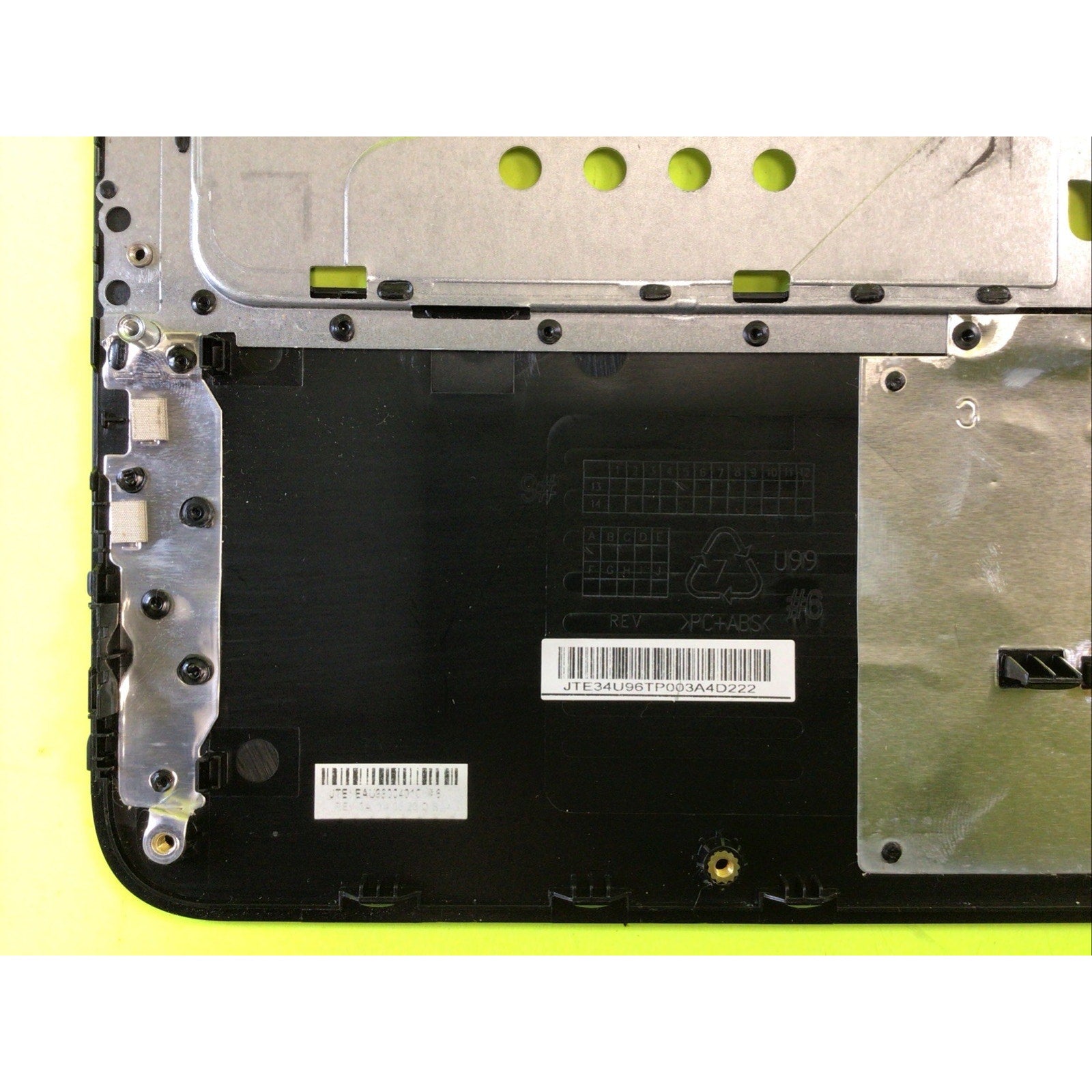 HP Laptop 15-f039wm Palmrest Touch Pad Assembly