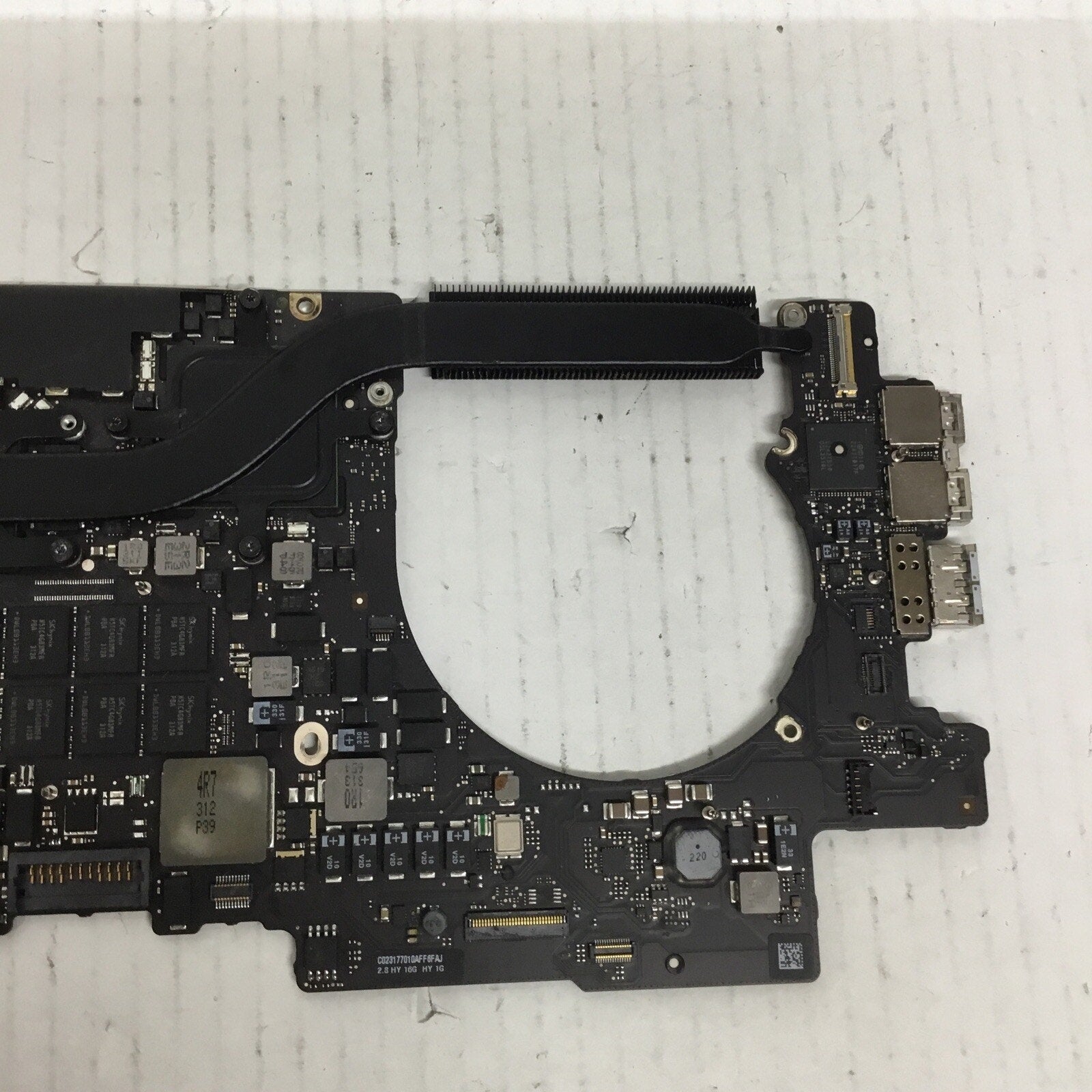 APPLE MacBook Pro 15" A1398 EARLY-2013 2.8GHz 16GB Logic Board 820-3332-A