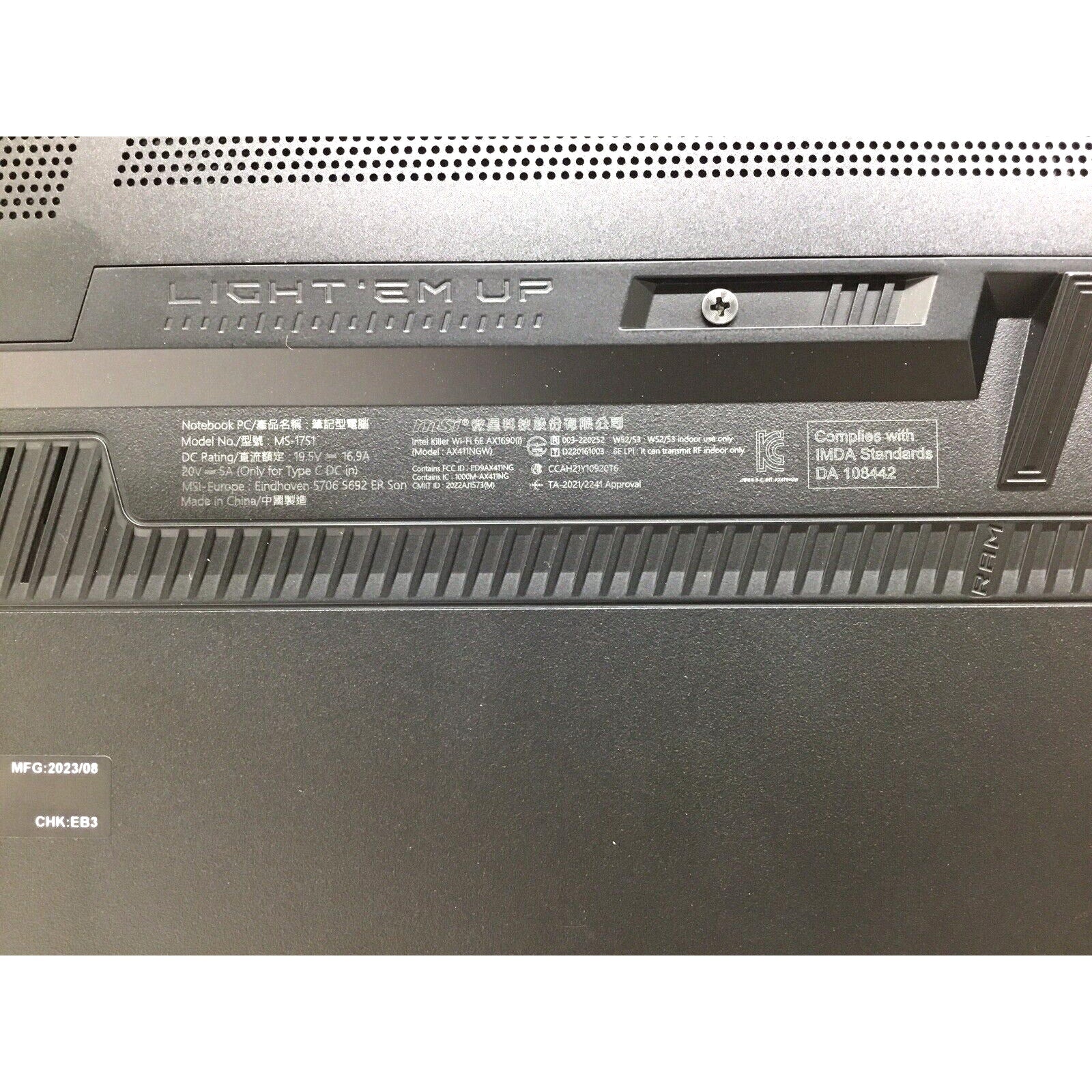 MSI Raider 17" 240Hz Gaming Laptop GE78HX 13VH-438 i9-13980HX 1TB 32GB RTX 4080