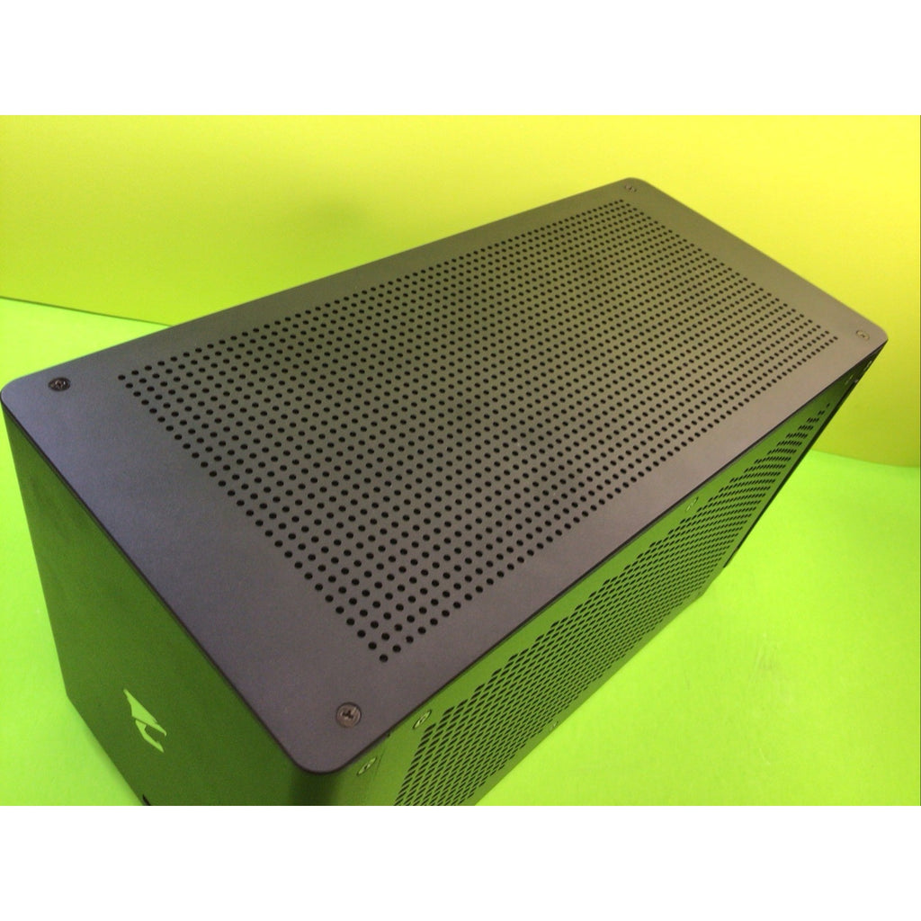 Gigabyte AORUS RTX 3090 Gaming Box 24GB VRAM Thunderbolt EGPU