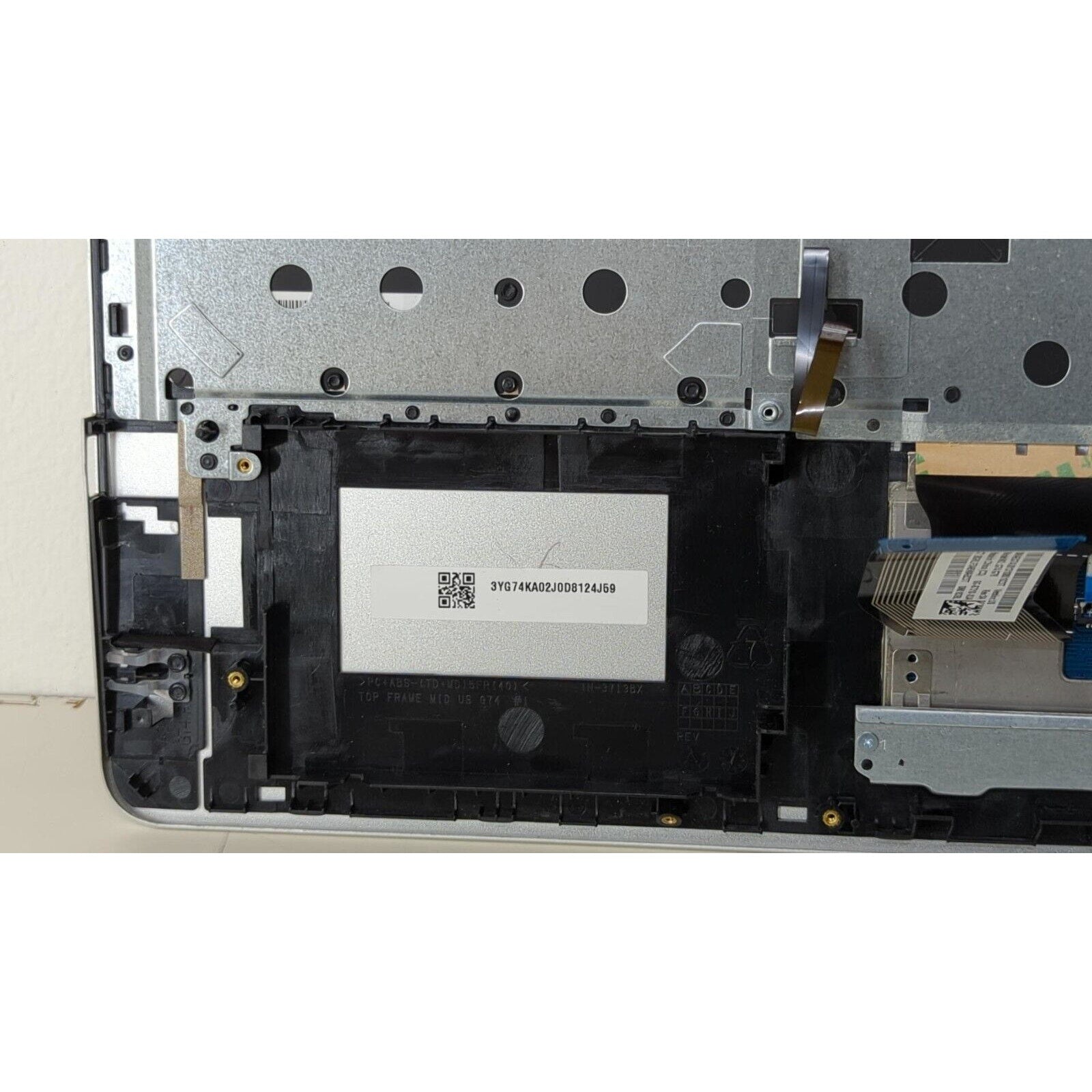 FOR PARTS - OEM HP Palmrest Assembly for HP Pavilion 15-cc116cl