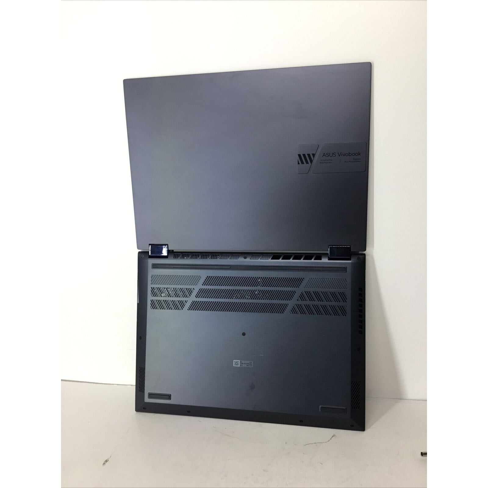 Asus Vivobook S 14 Flip - i3-1220P, 8GB RAM, 256GB SSD