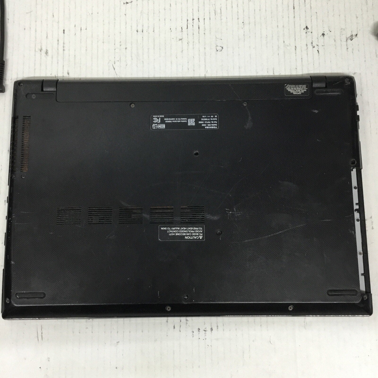 Toshiba Satellite S55t-C522 i7-4720HQ 16GB Ram For Parts READ DESC