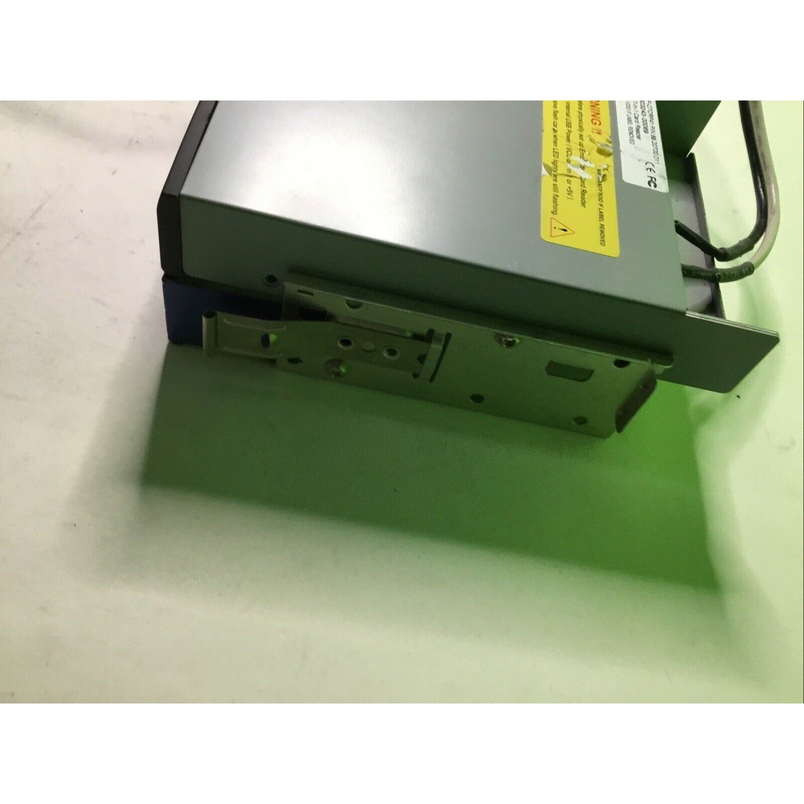 Multi-Card Reader 7-In-One USB 2.0 3.5" Internal White CF/SD/SM/MMC/MS