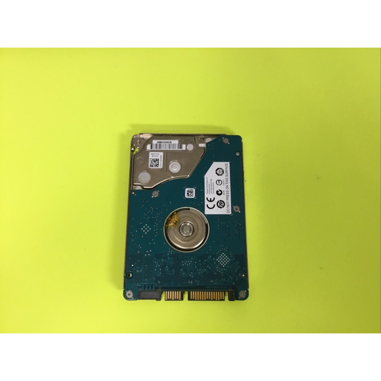 Seagate Ultra Mobile SSHD 500GB 2.5" SATA 8Gb/s Hard Drive ST500LX012 SH20E82692