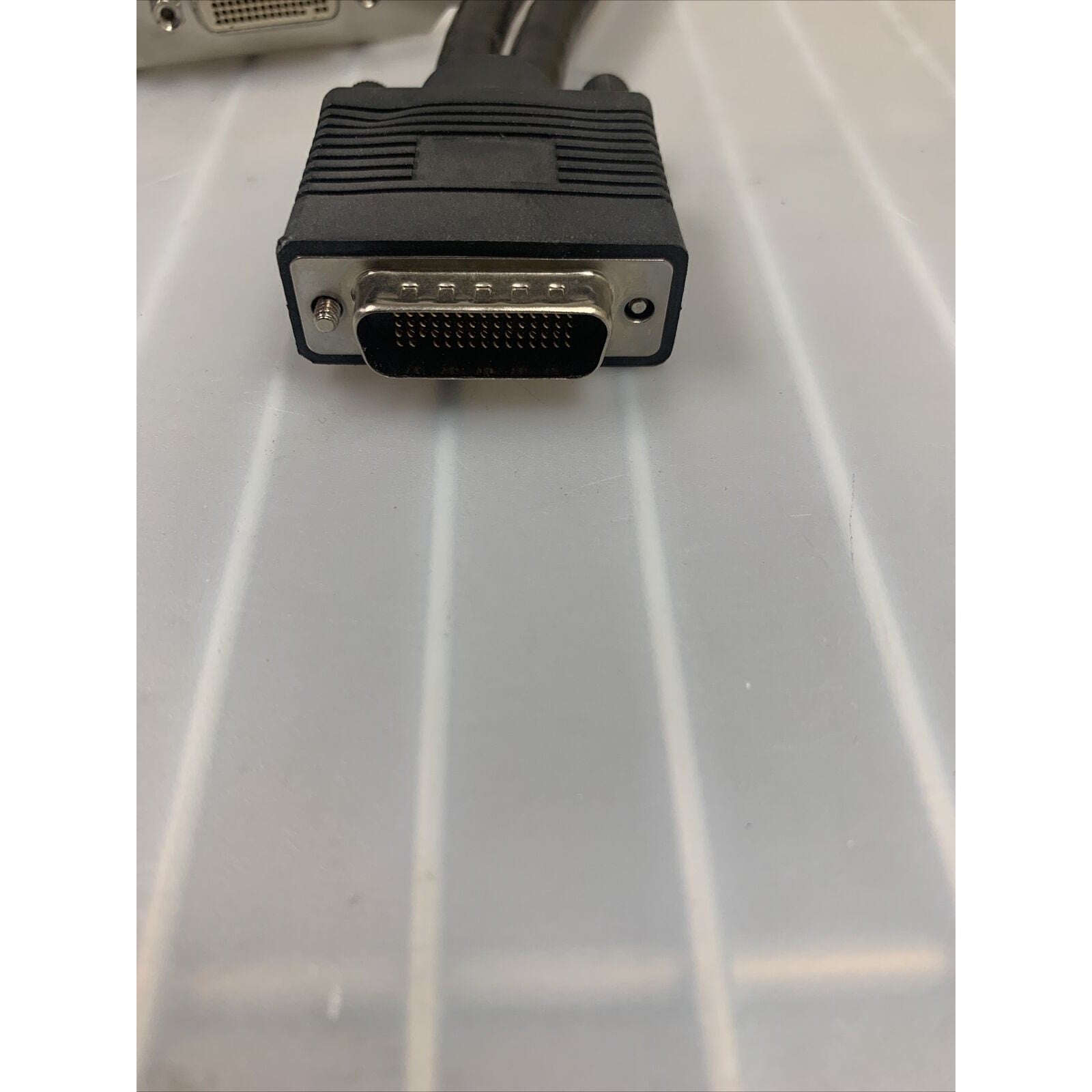 Dell NVIDIA Quadro NVS 290 (TW212) DDR2 PCIe x16 Video Card w/ Dual DVI Cable