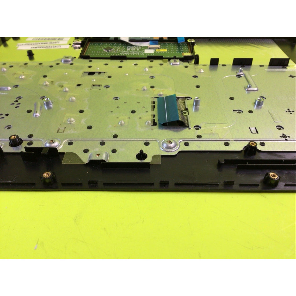 HP Pavilion 17-X116DX Palmrest Keyboard Touch Pad Assembly