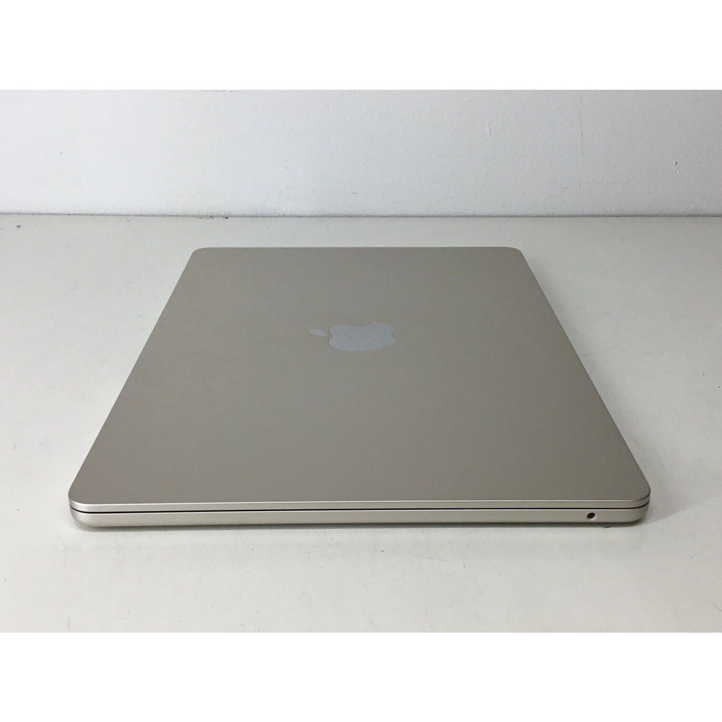 2024 Apple MacBook Air 13.6" M3 Chip 256 GB SSD 8GB RAM 8-Core GPU MRXT3LL/A