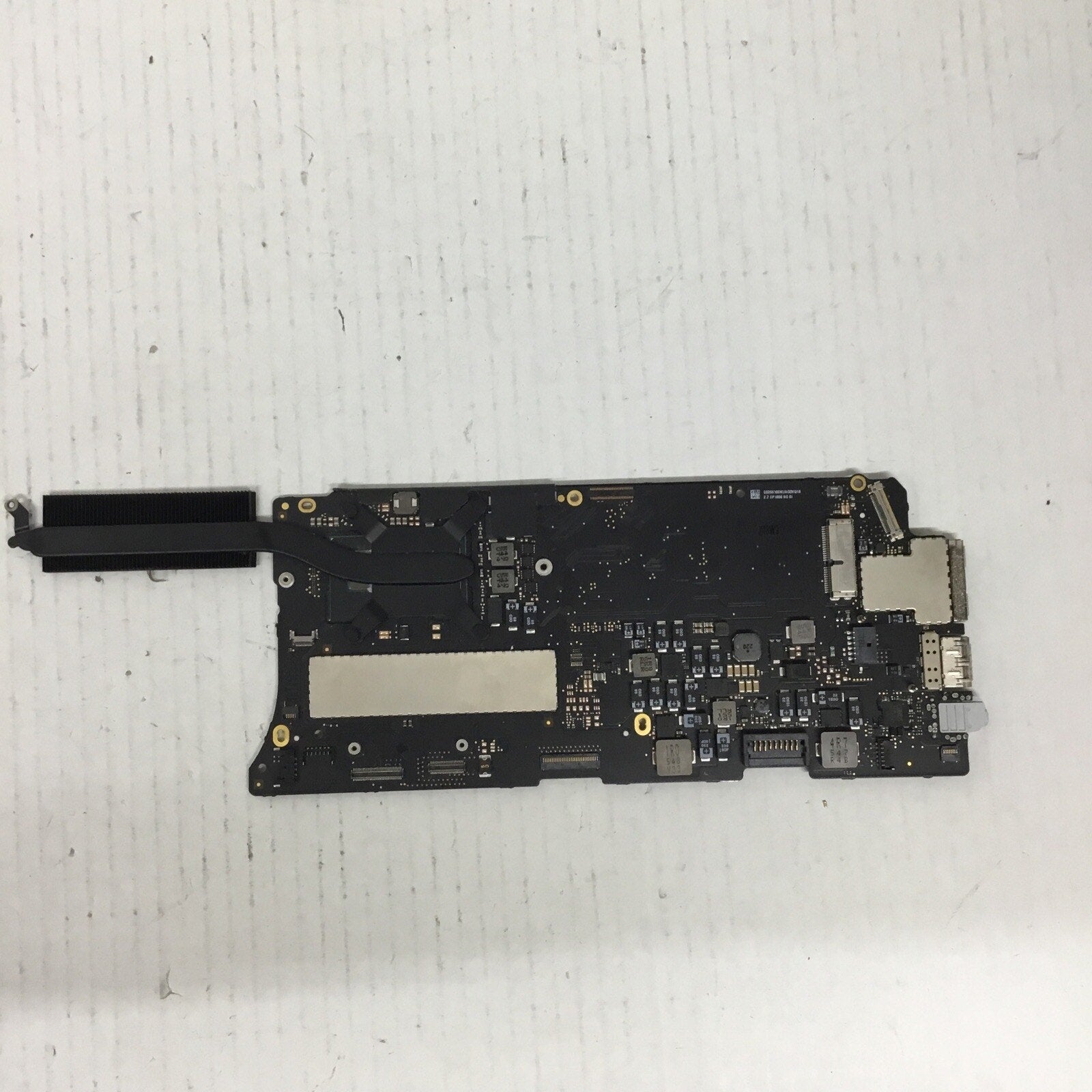 Parts Apple MacBook Pro Retina 13" A1502 2.7GHz 8GB RAM Logic Board 820-4924-A