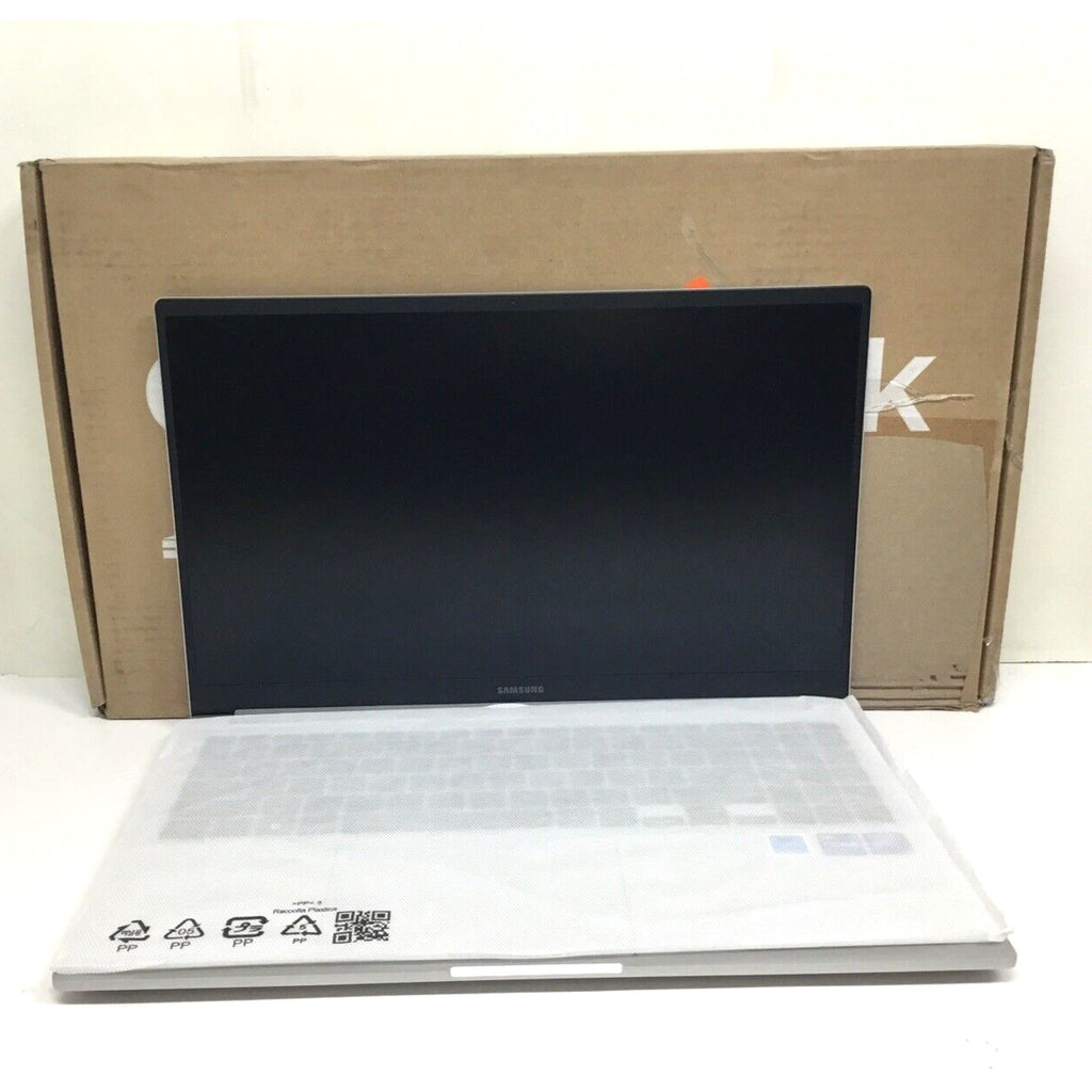 Samsung Galaxy Book3 15.6" NP750XFH-XB1US Intel Core i7-1360P 16GB 512GB Laptop
