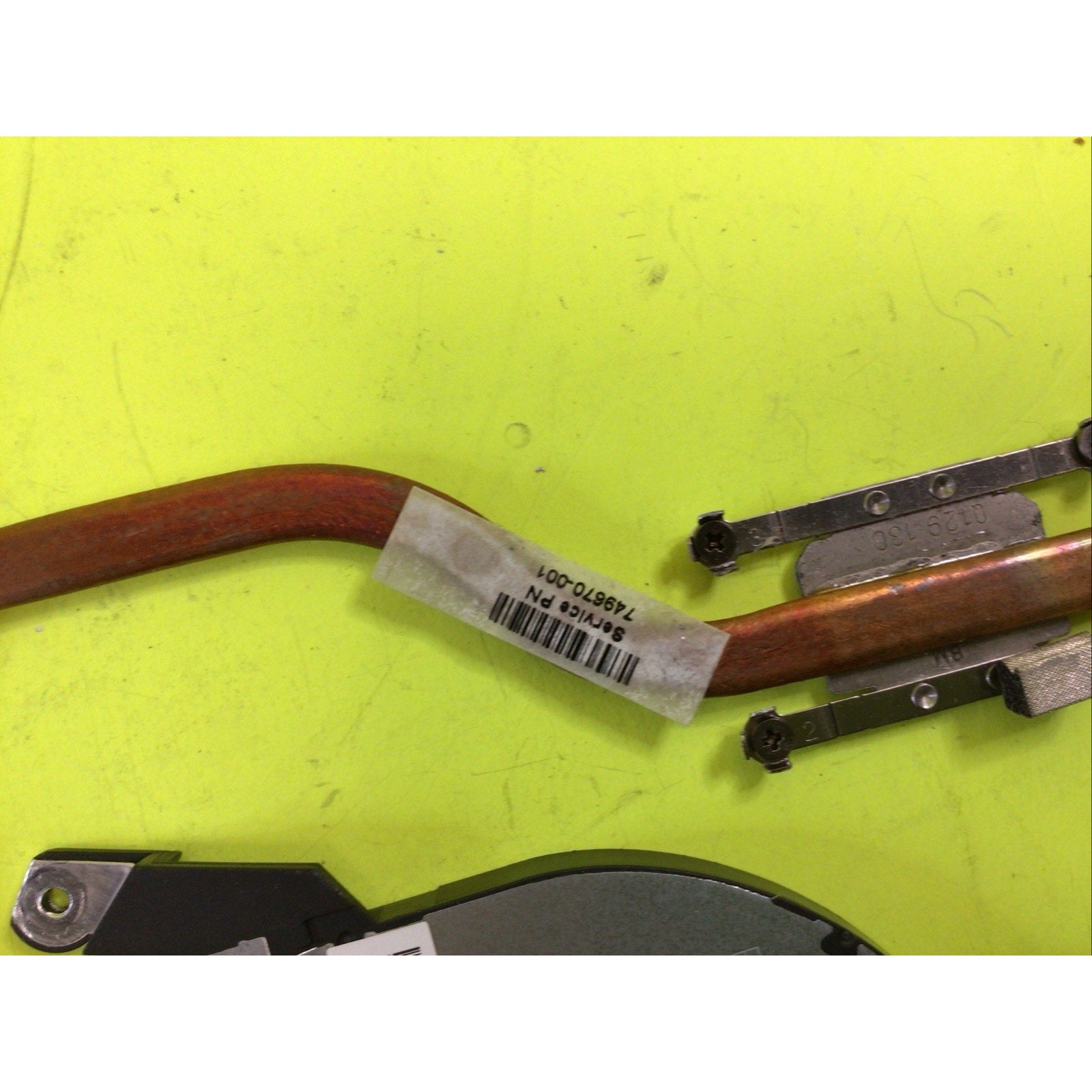 HP 15-f033wm Heat Sink and Fan Assembly 46U87HSTP00 749670-001