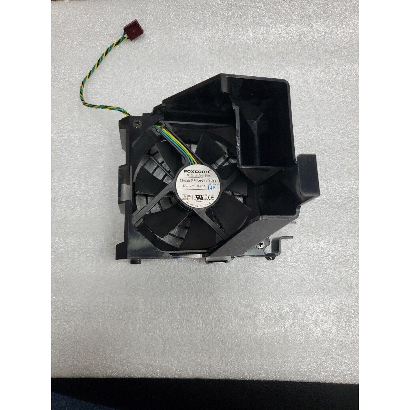 Foxconn Dell PVA092G12H Fan With Shroud 12V 0.40A 4Pin 90x 90 x 25mm