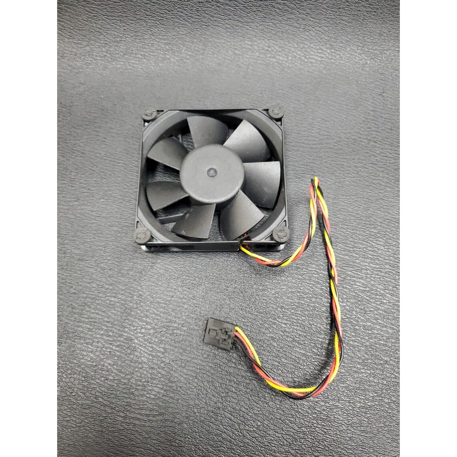 Dell Sunon EE80201S1-0000-G99 12V 1.56W 99GRF A00 130mA 36.0CFM 099GRF