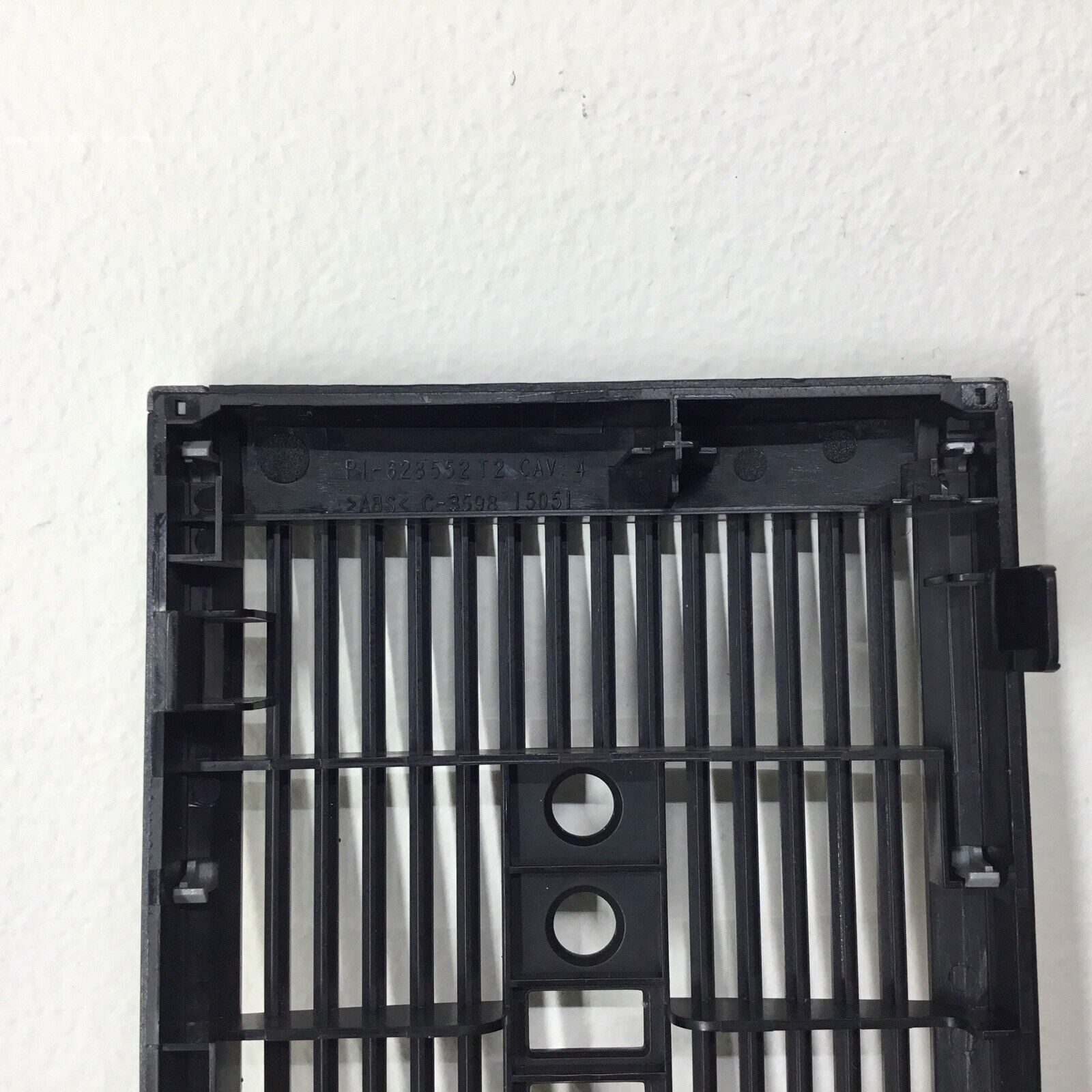 HP Compaq Front Bezel PI-628552 T2