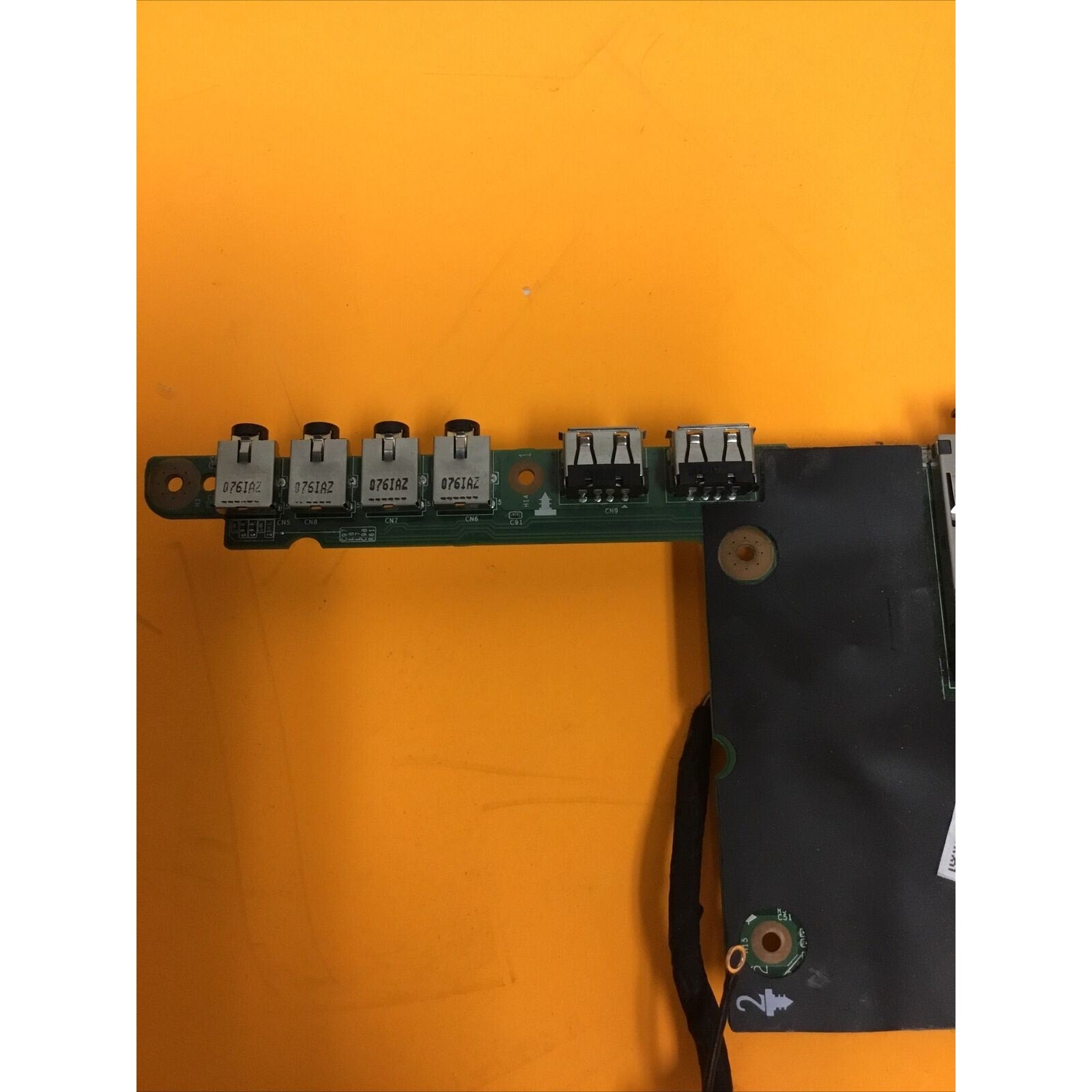 OEM DELL F71XN ALIENWARE M17X R2 USB AUDIO JACK BOARD W/SD CARD READER CN-0F71XN