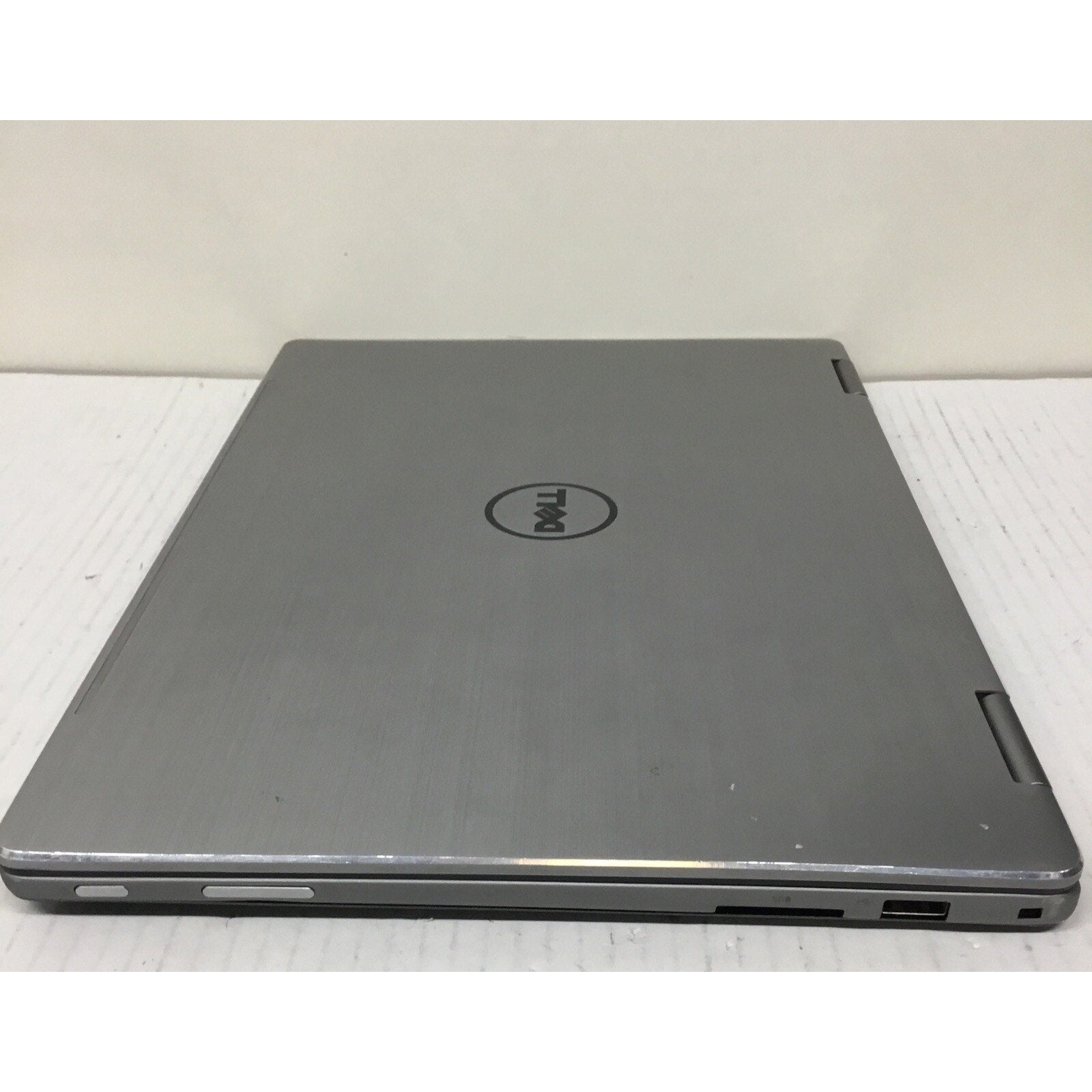 Dell Inspiron 13-7368 i7-65600U@2.50GHz 8GB Ram 256GB NVMe SSD Win10 W/ Charger