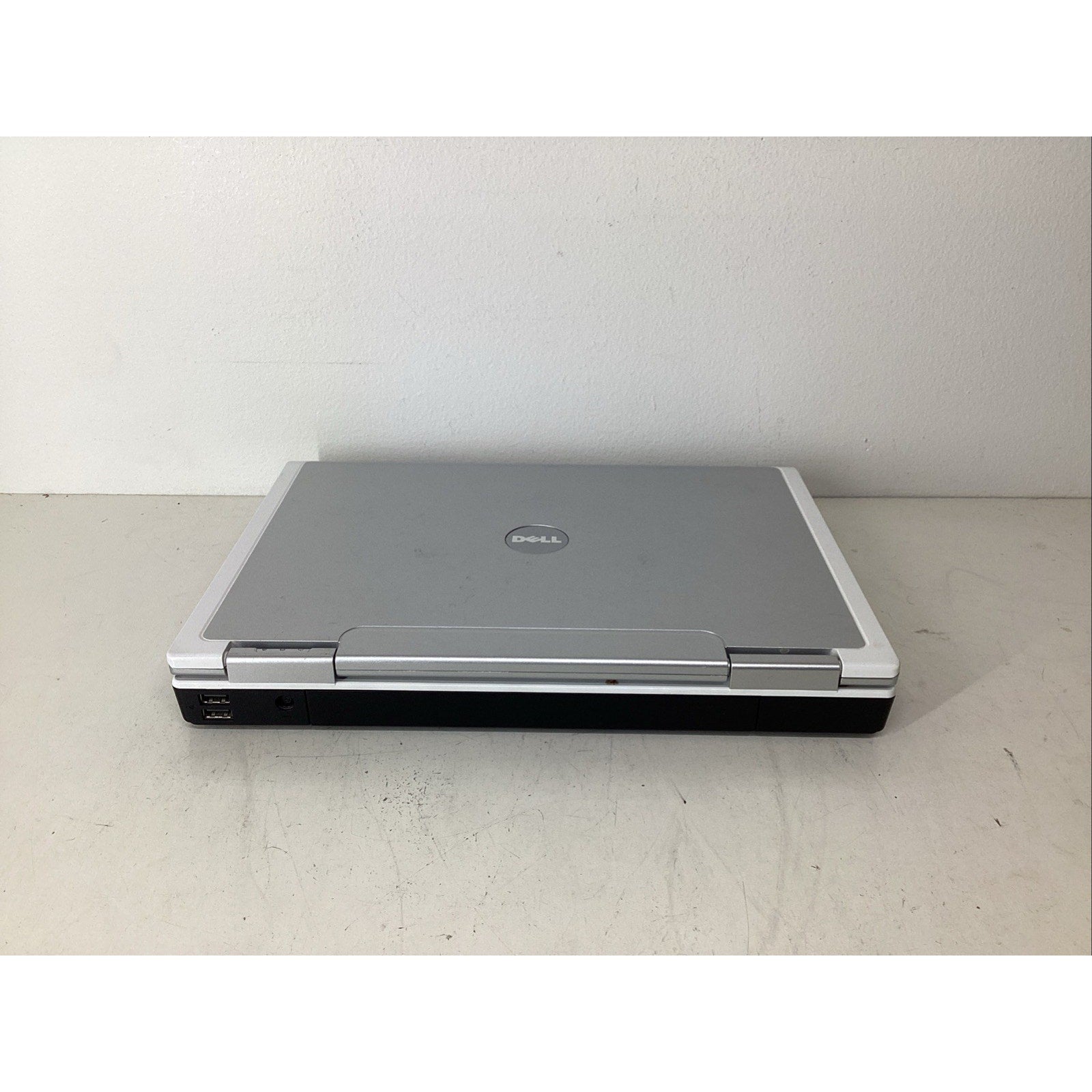 Dell Inspiron E1405 14.3" Intel Core 2 Duo No RAM or HDD - For Parts