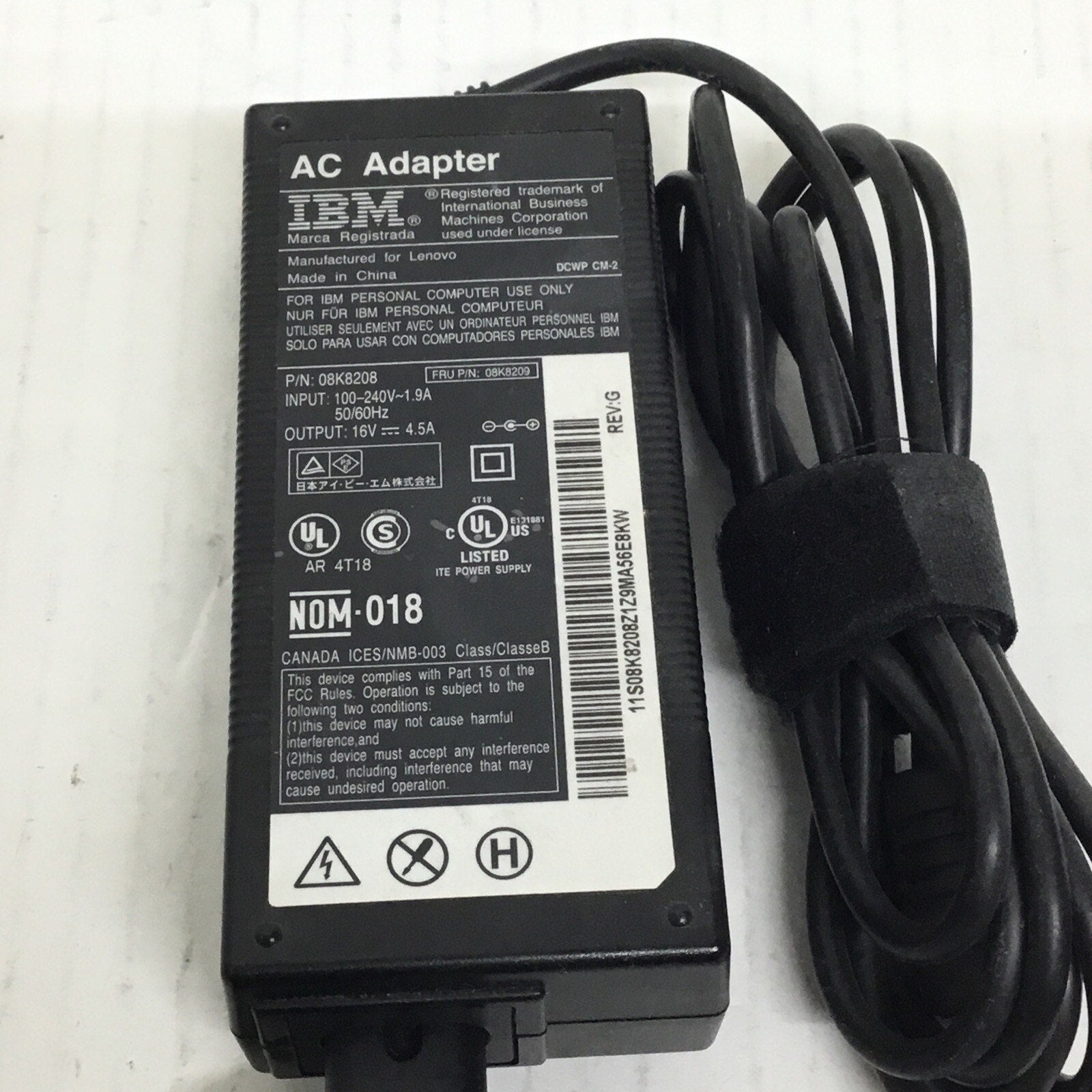 Lenovo IBM 08K8208 8K8208 08K8209 8K8209 AC/DC Power Supply Adapter