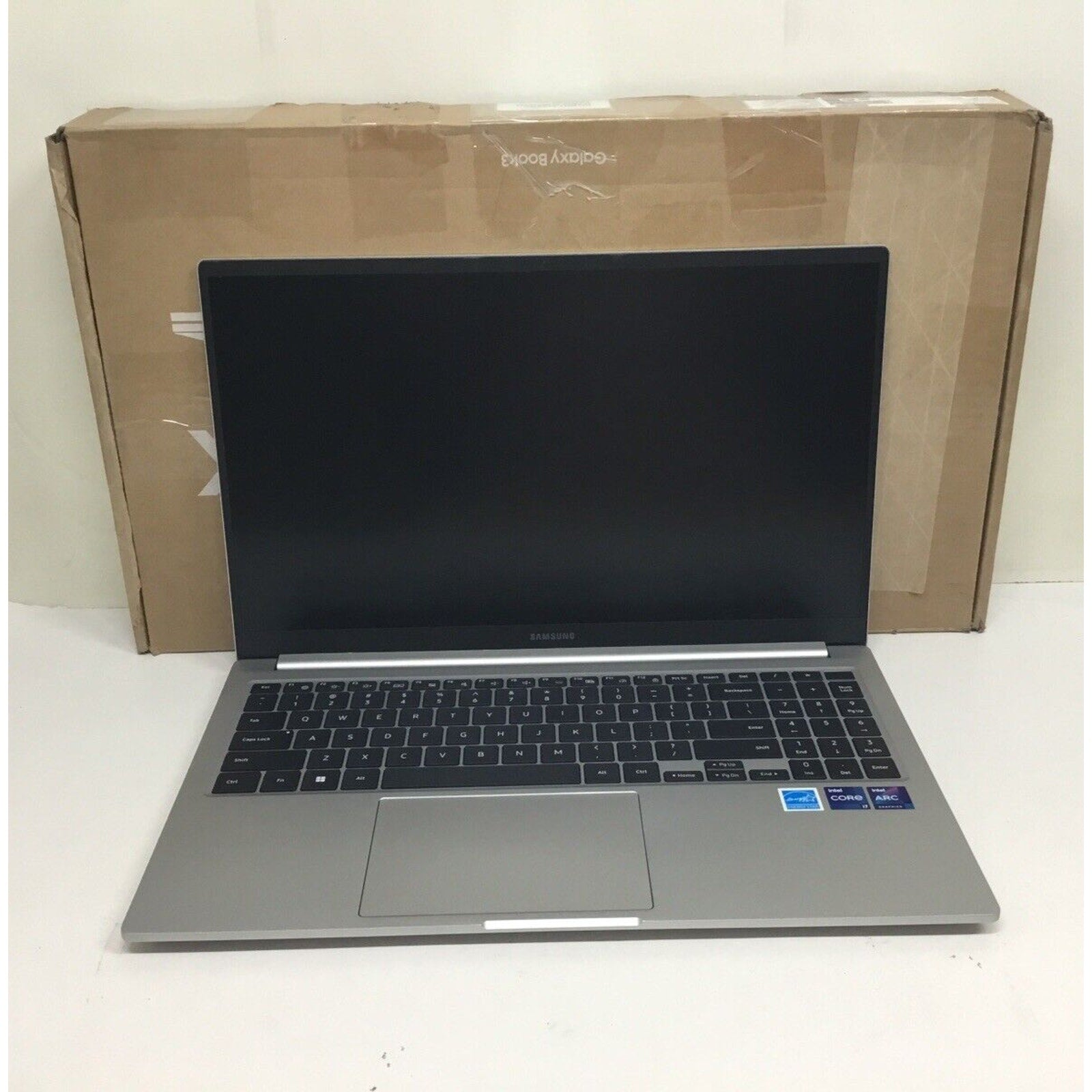 Samsung Galaxy Book3 15.6" FHD i7-1360P 16GB 512GB Wi-Fi 6 W11 - NP750XFH-XB1US