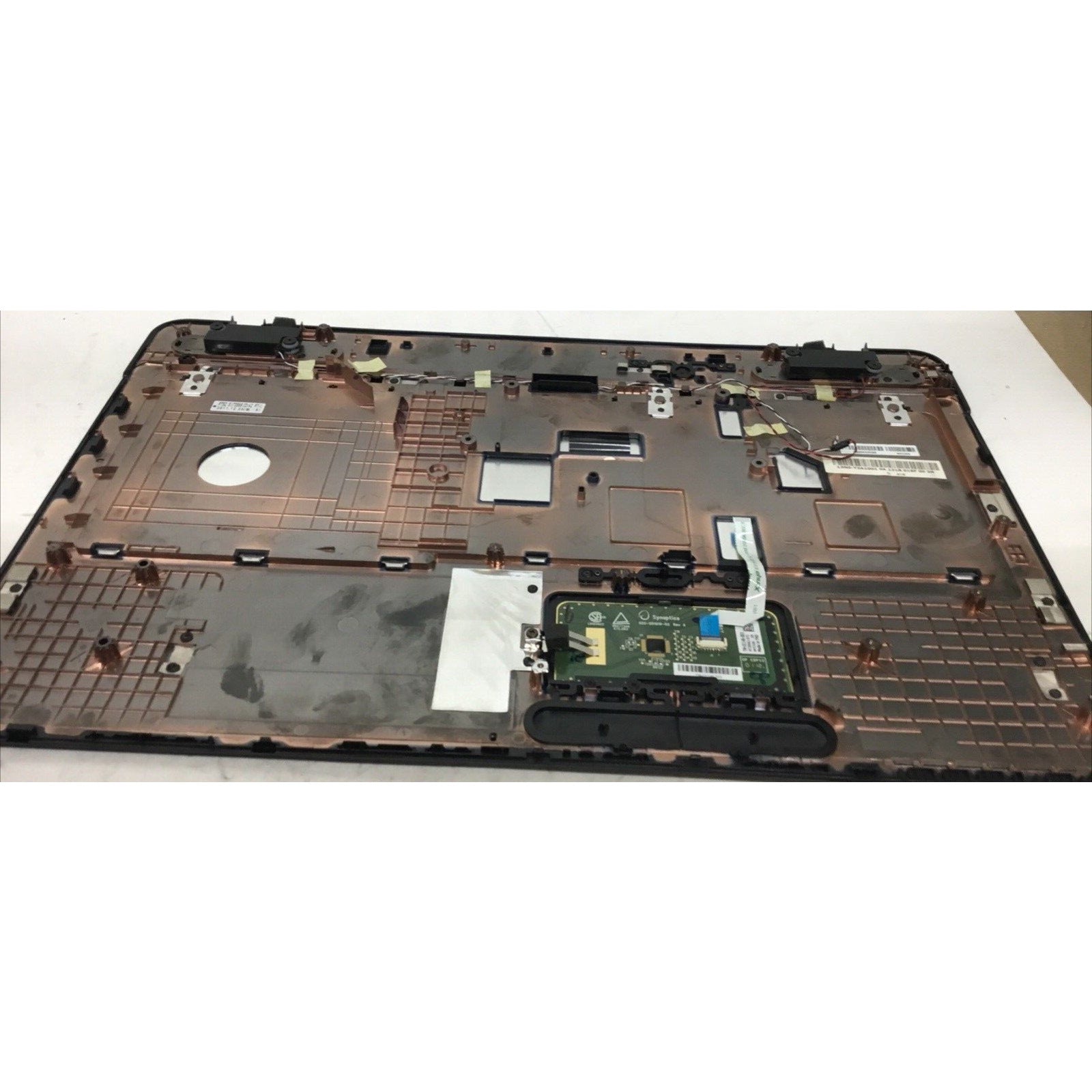 Toshiba Satellite Palmrest H000033030 13N0-Y3A1001 w/ TouchPad + Keyboard