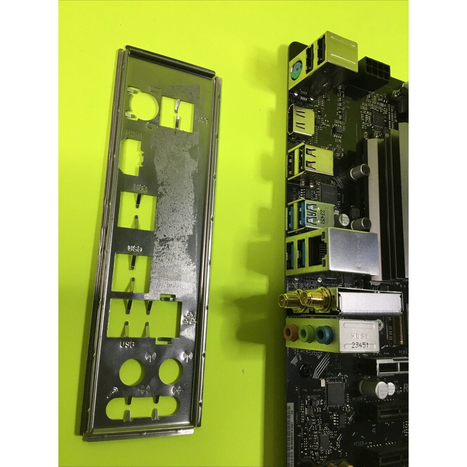 ASROCK B760M-C/D4 WIFI Motherboard FOR PARTS or REPAIR