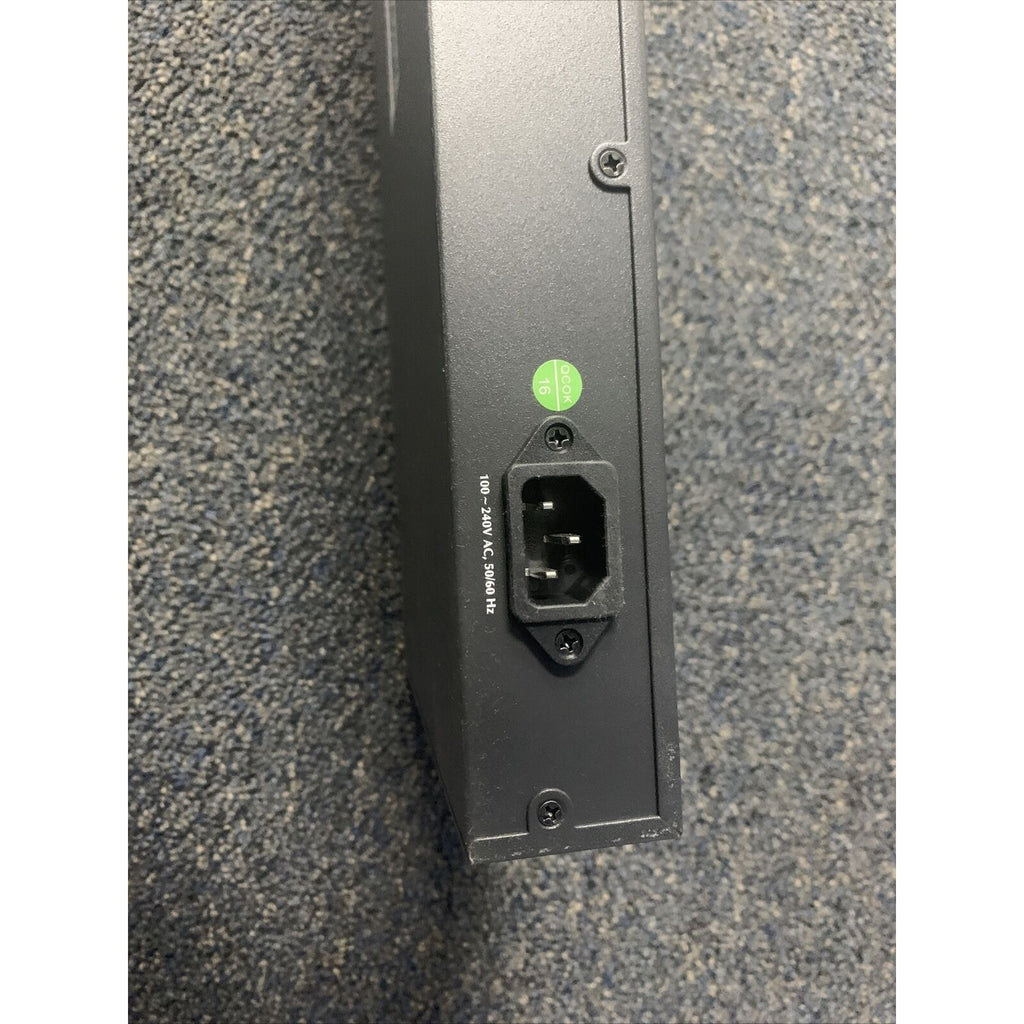 NETIS ST-3131/ST3124G 24 PORT RACK-MOUNTABLE GIGABIT ETHERNET Network Switch