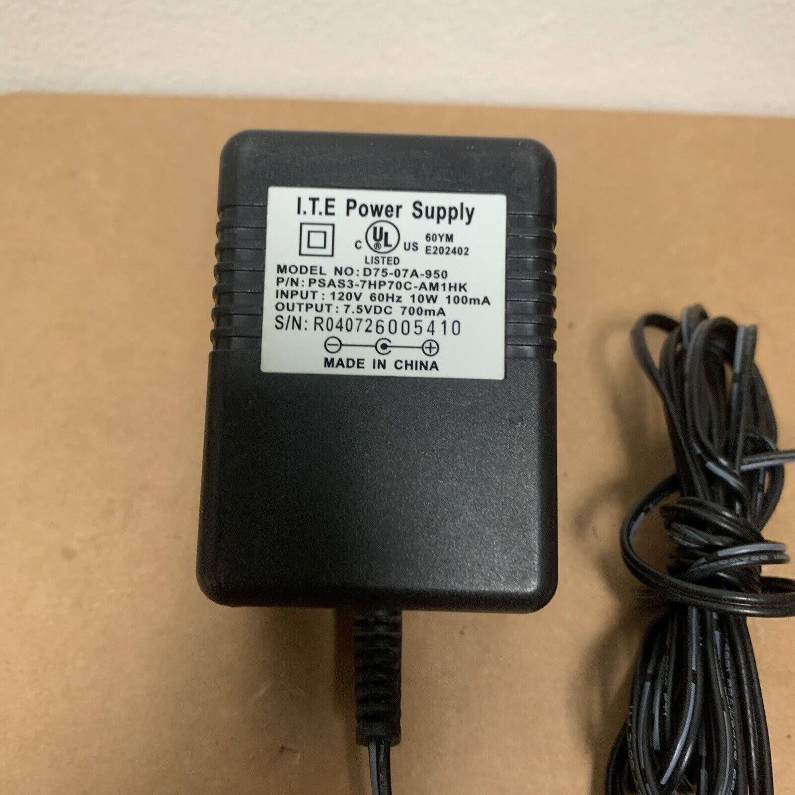 Genuine I.T.E Power Supply Adapter D75-07A-950 GPSAS3-7HP70C-AM1HK 7.5V 0.7A